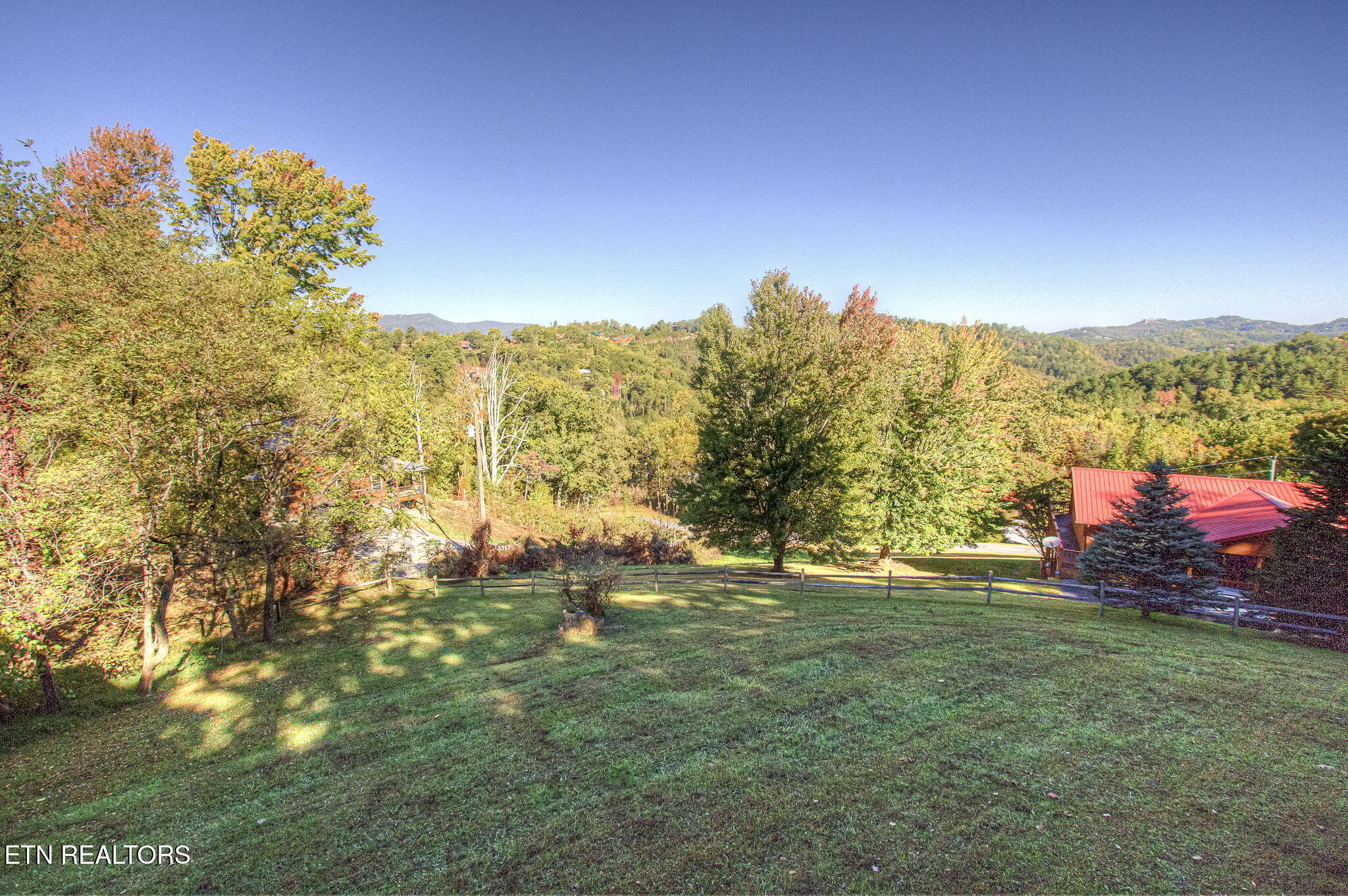1640 Bench Mountain Way Sevierville TN 37862