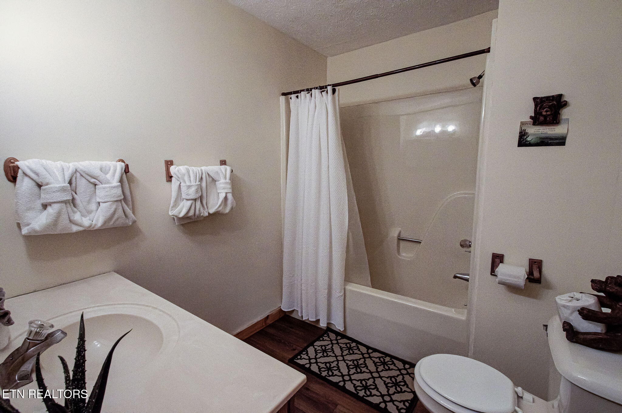 1640 Bench Mountain Way Sevierville TN 37862