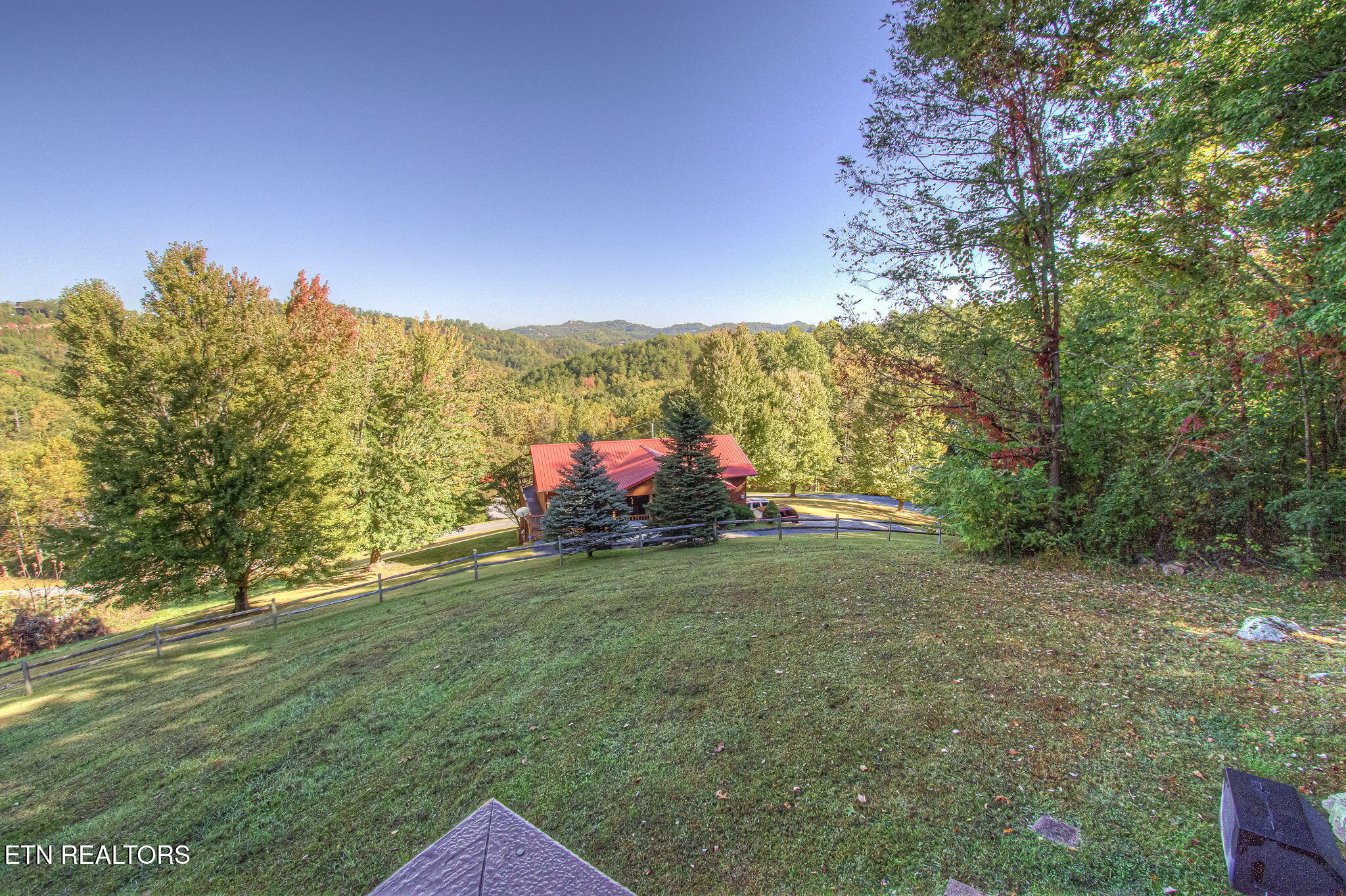 1640 Bench Mountain Way Sevierville TN 37862