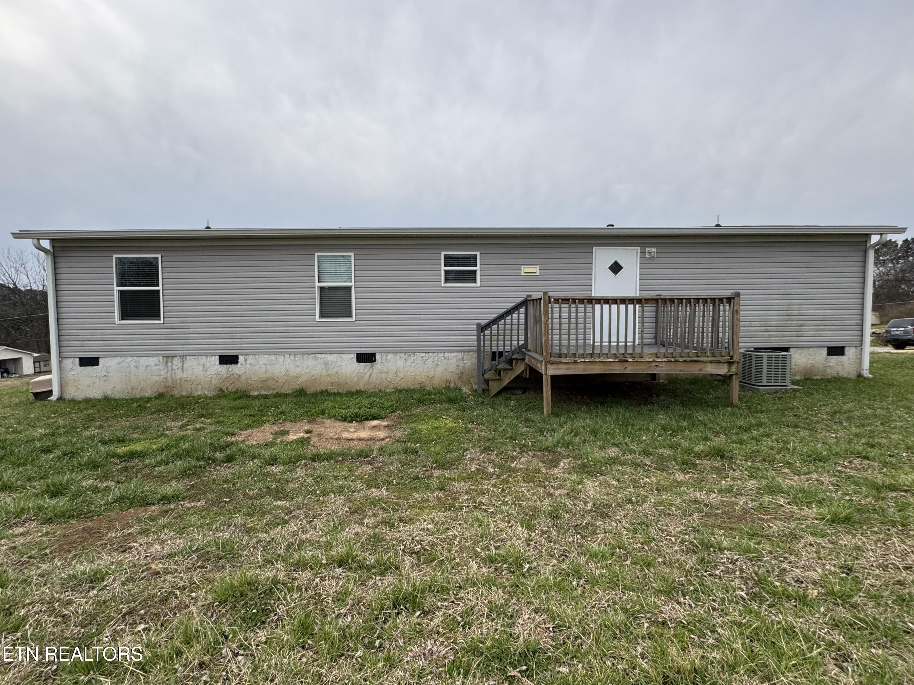 1302 W Morris Street Sweetwater TN 37874
