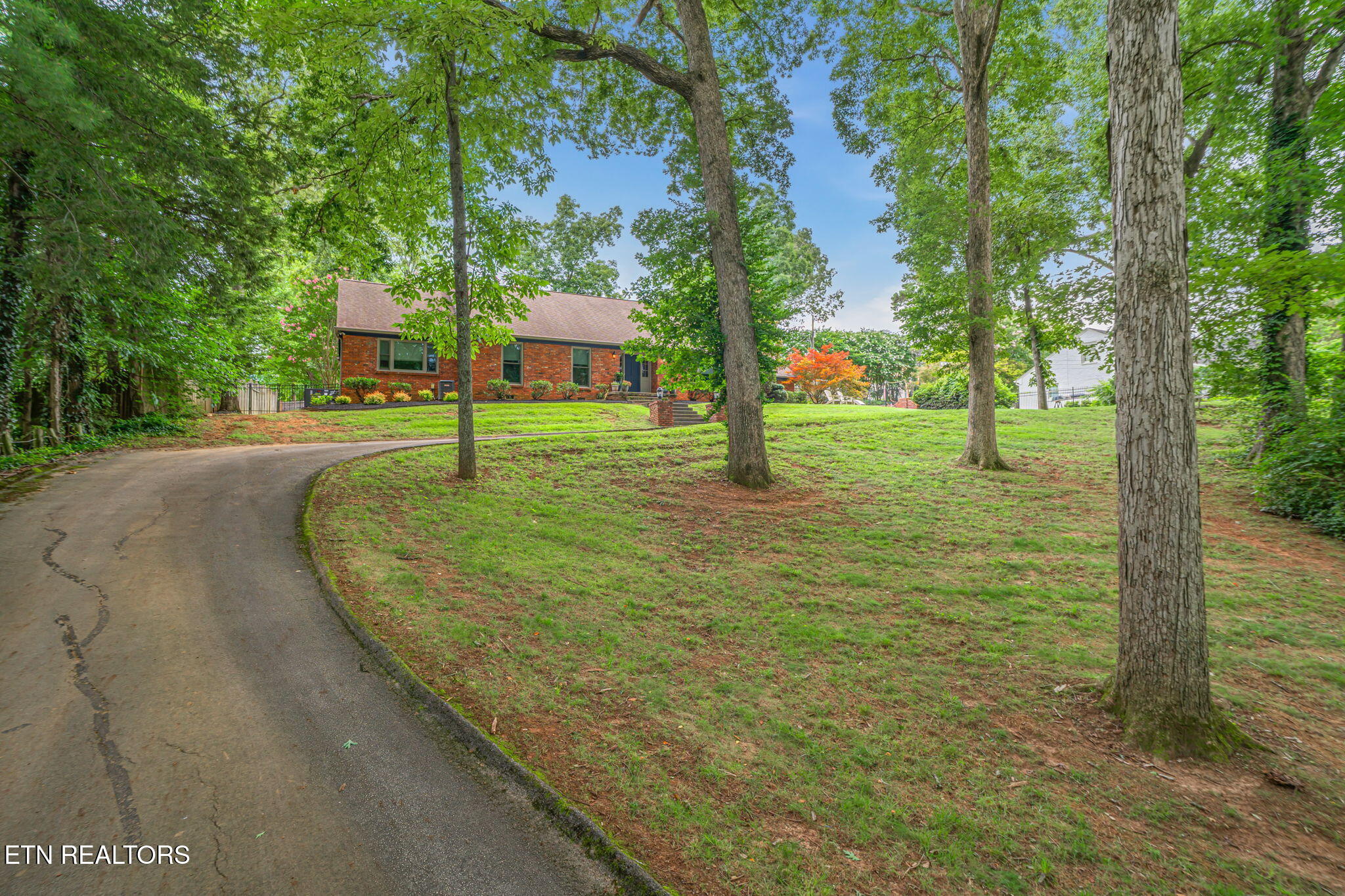 7324 Rotherwood Drive Knoxville TN 37919