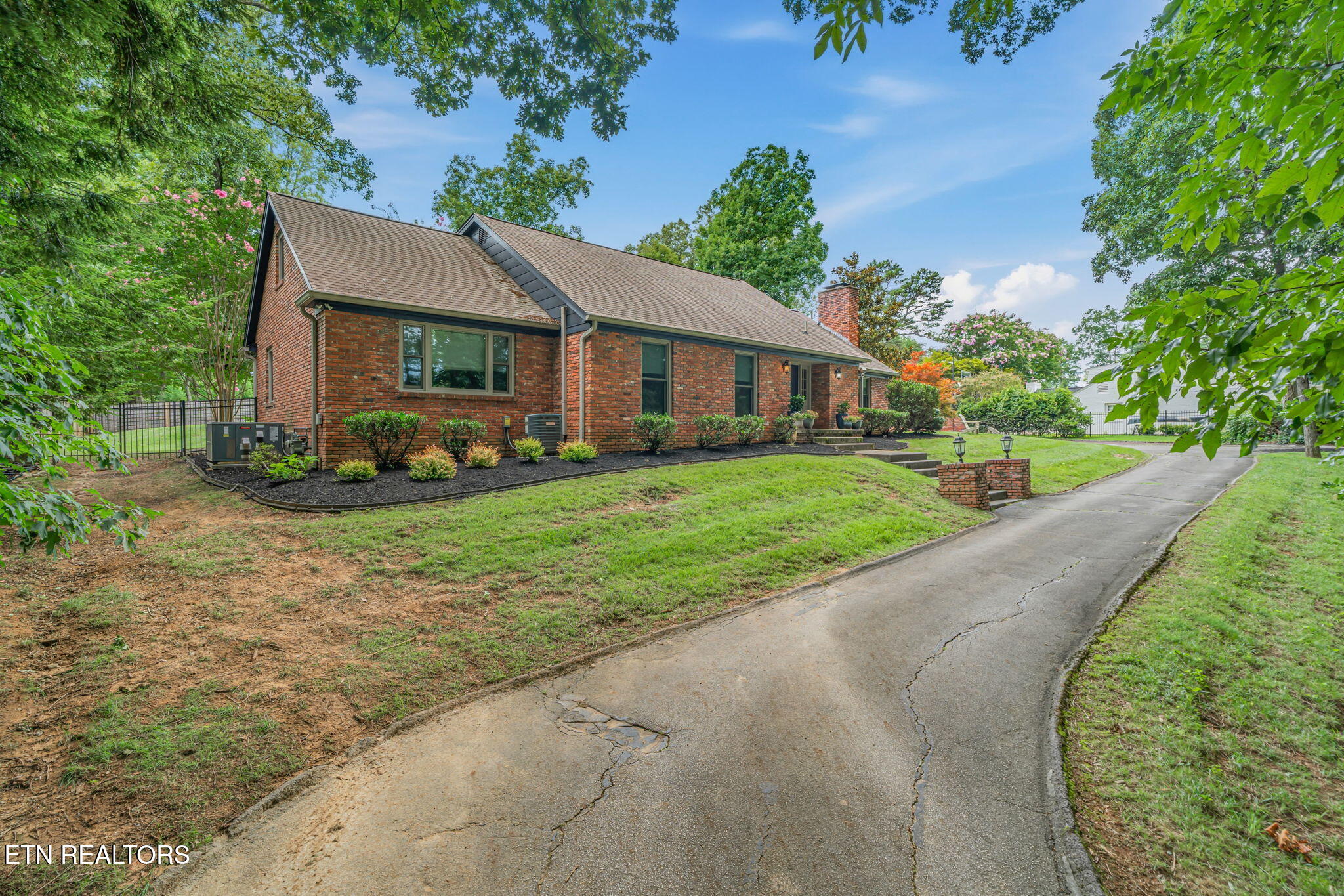 7324 Rotherwood Drive Knoxville TN 37919
