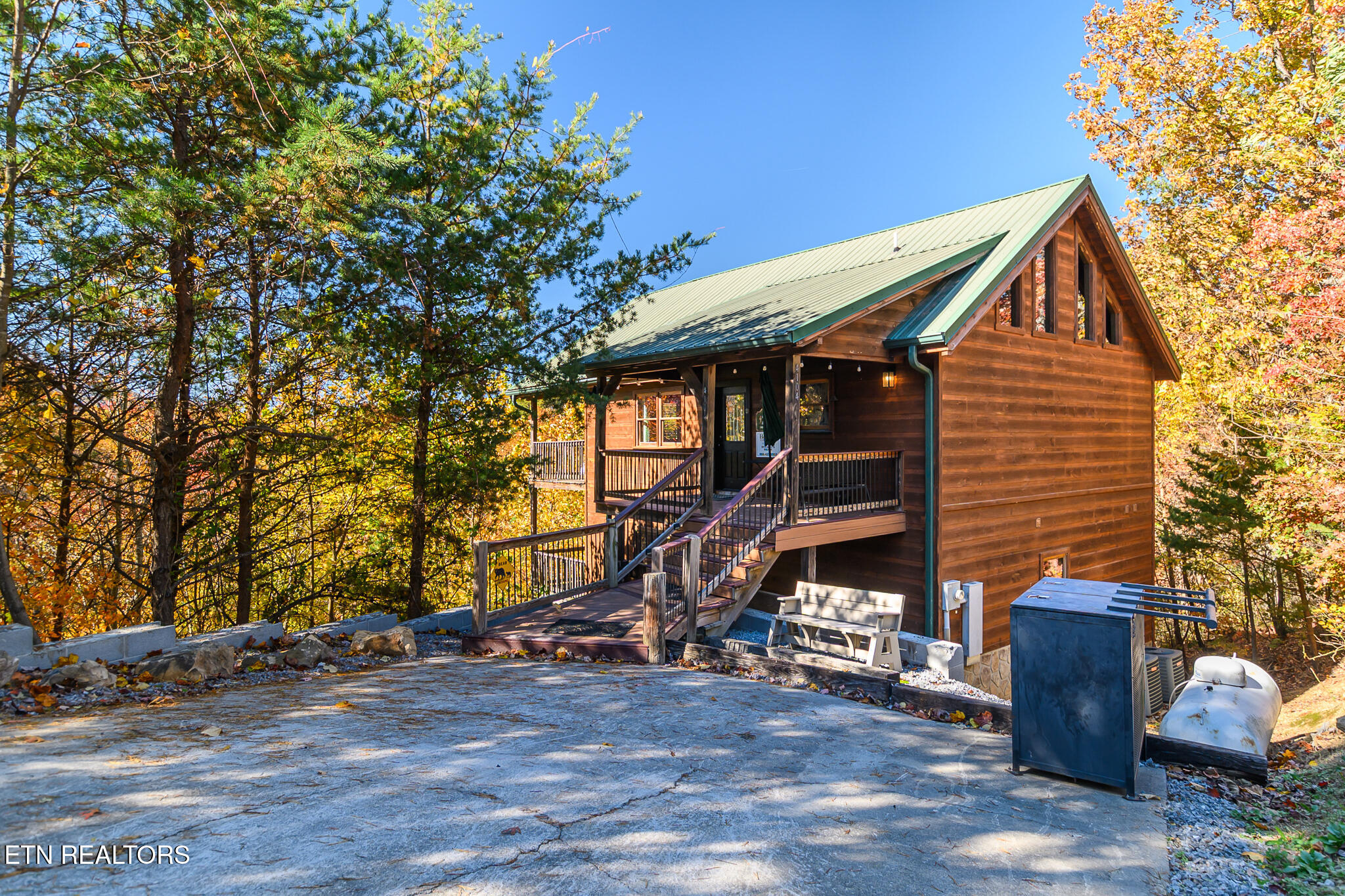 4104 Harvest Moon Road Sevierville TN 37862