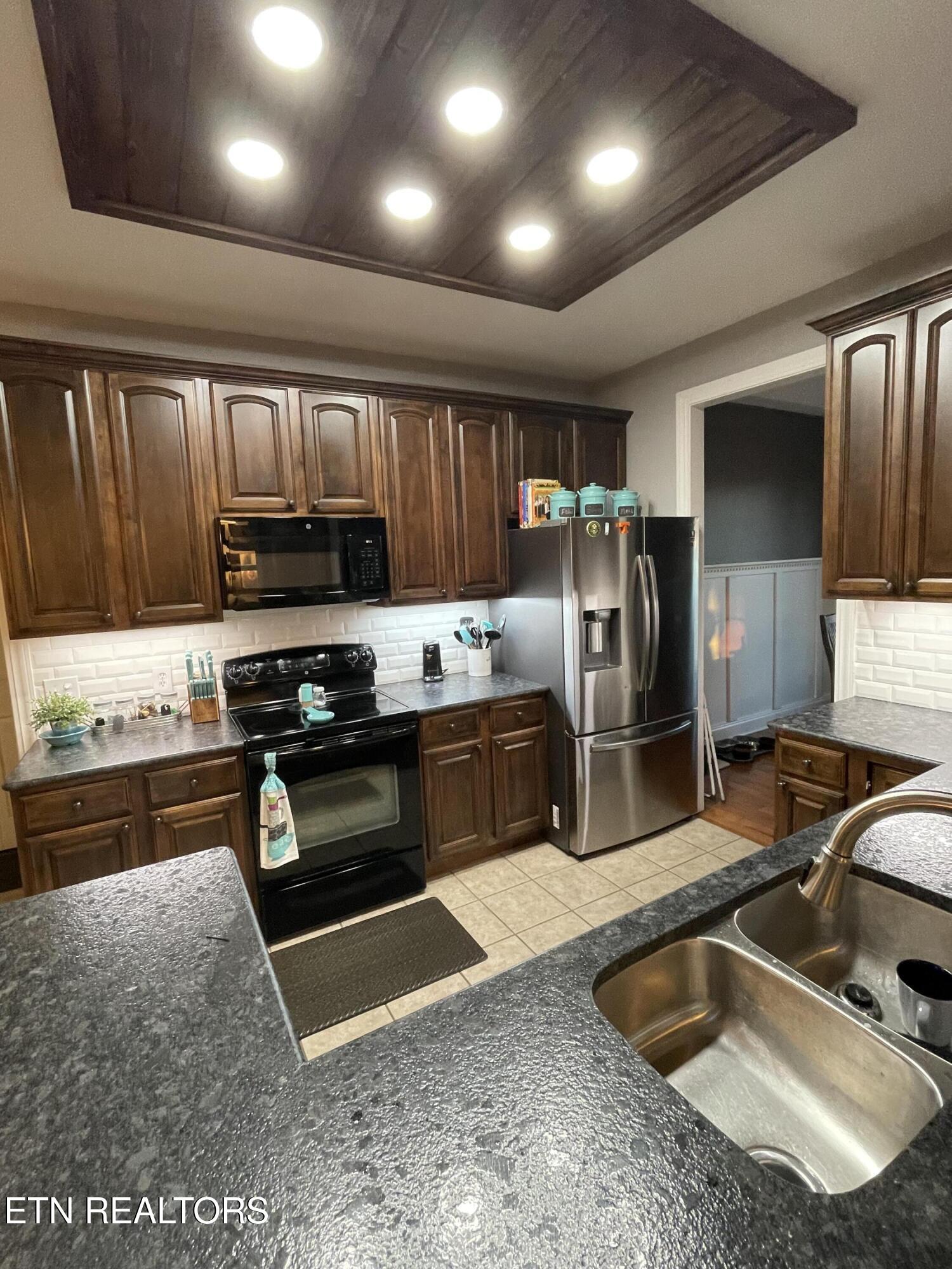 167 Wind Chase Way Madisonville TN 37354