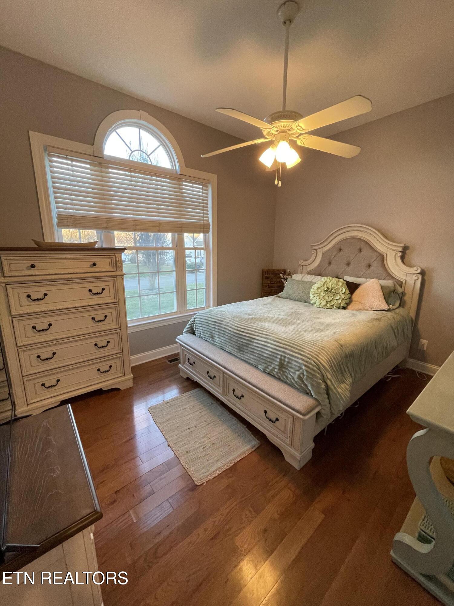 167 Wind Chase Way Madisonville TN 37354