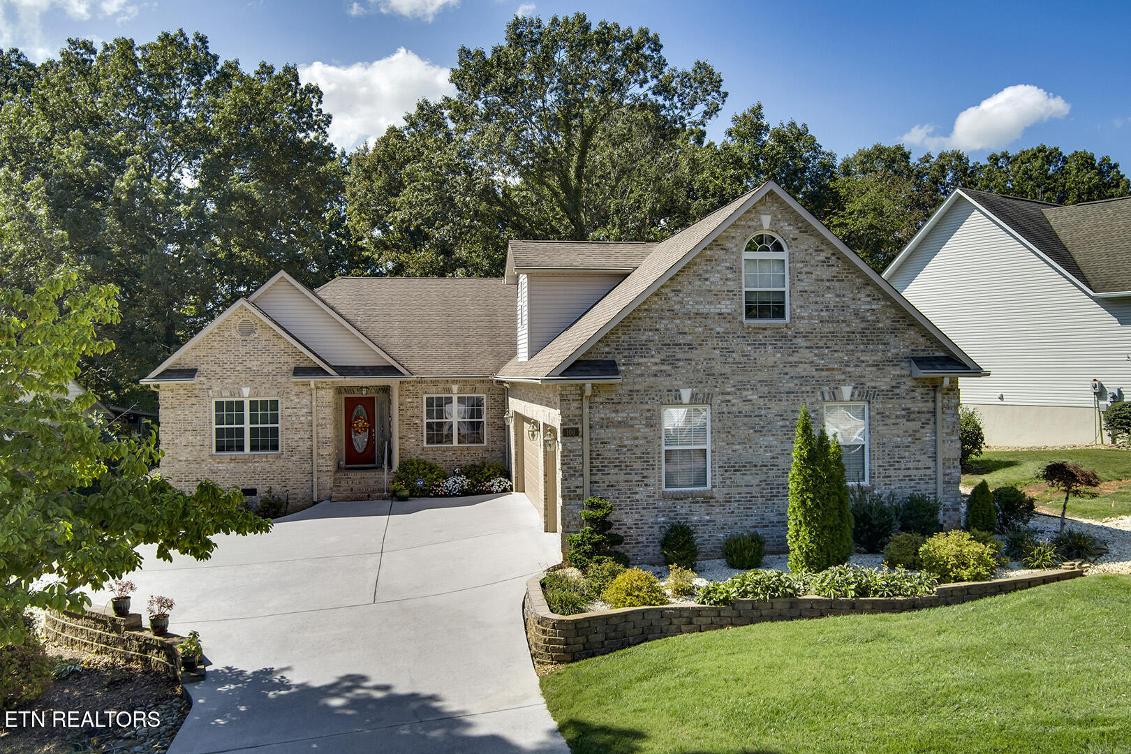 106 Geya Circle Loudon TN 37774