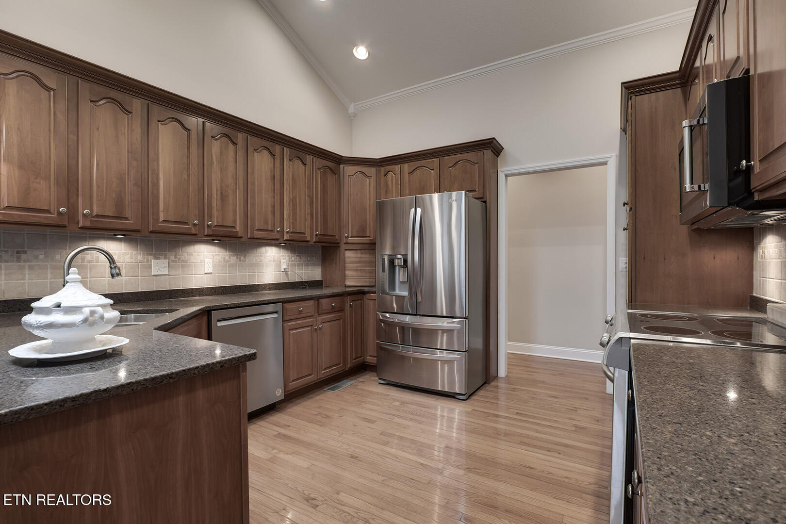 106 Geya Circle Loudon TN 37774