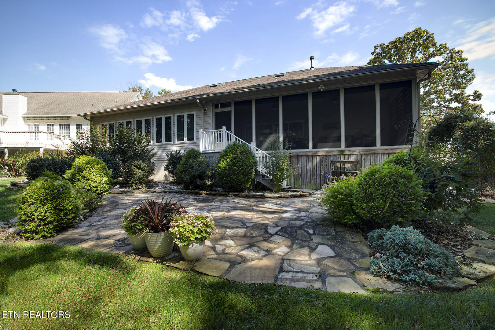106 Geya Circle Loudon TN 37774