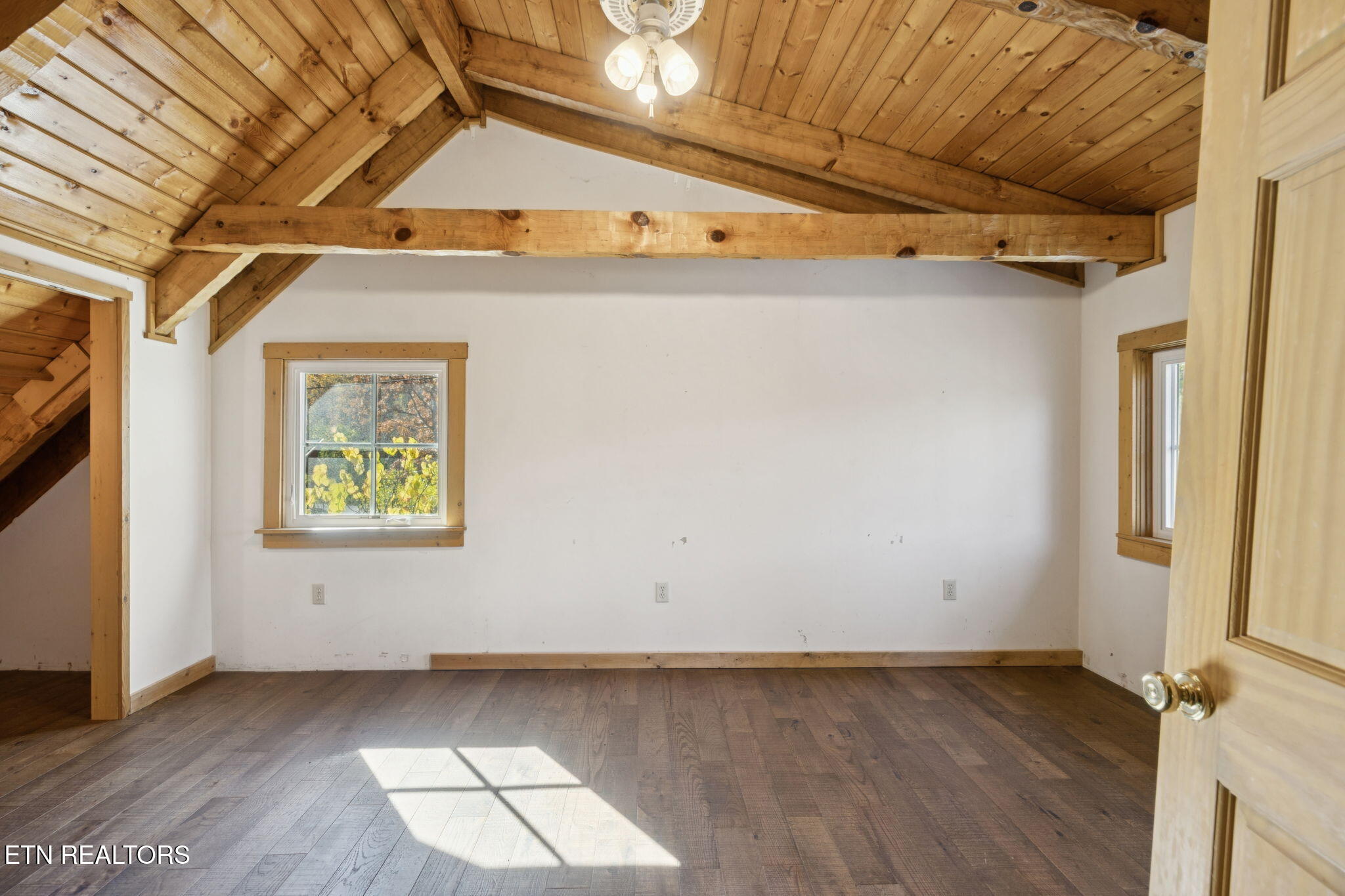 306 Beech Ridge Lane Gatlinburg TN 37738