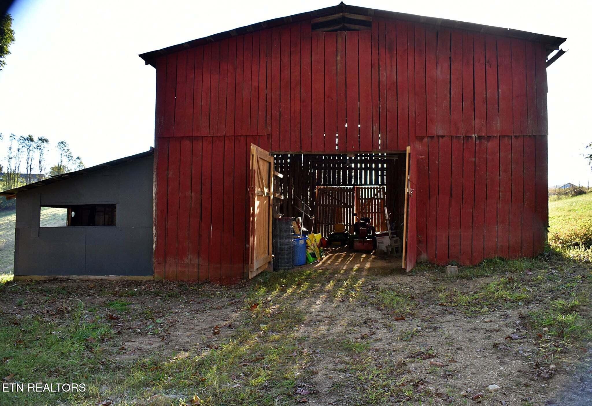 728 Essary Road Tazewell TN 37879