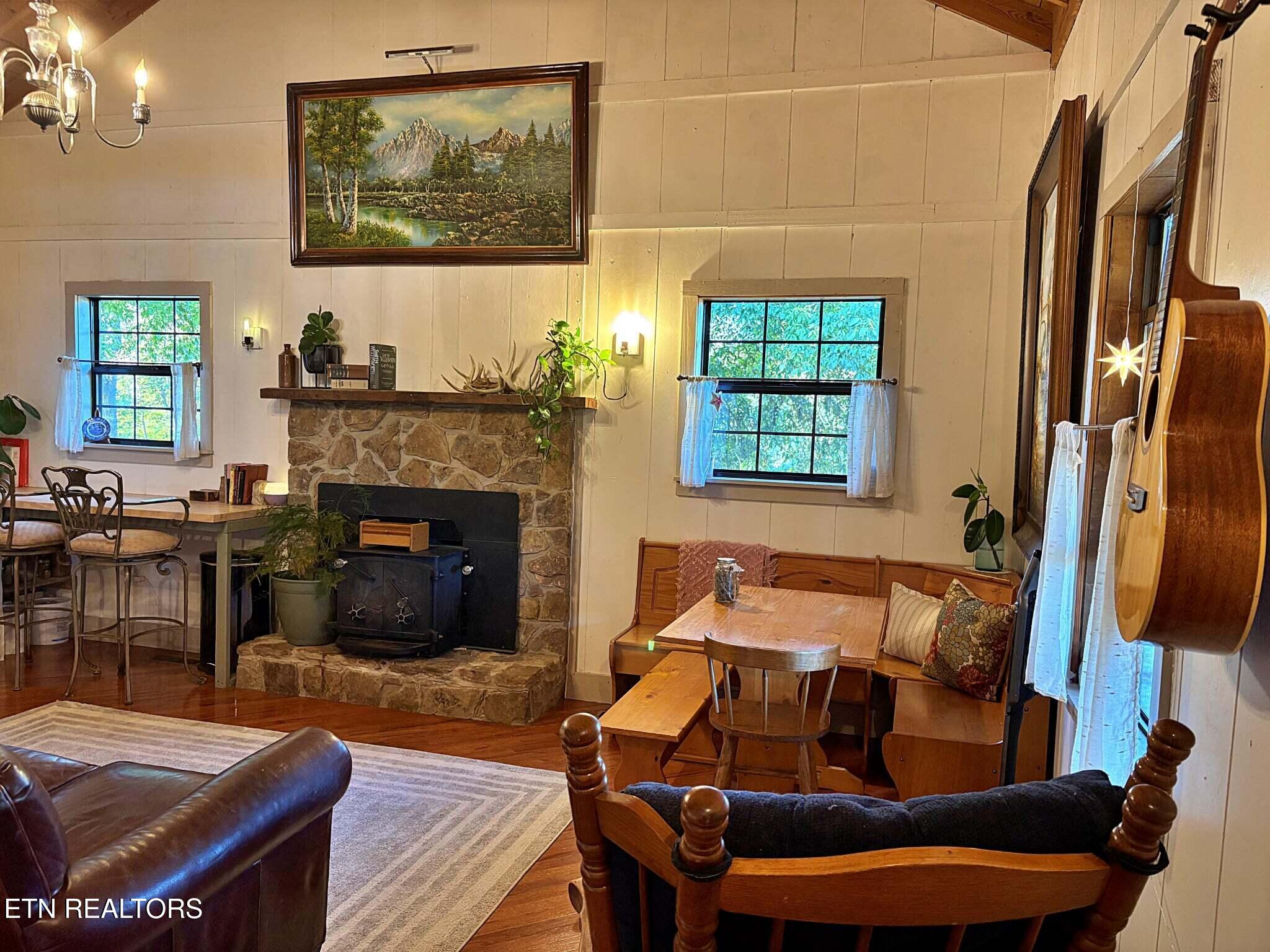 728 Essary Road Tazewell TN 37879