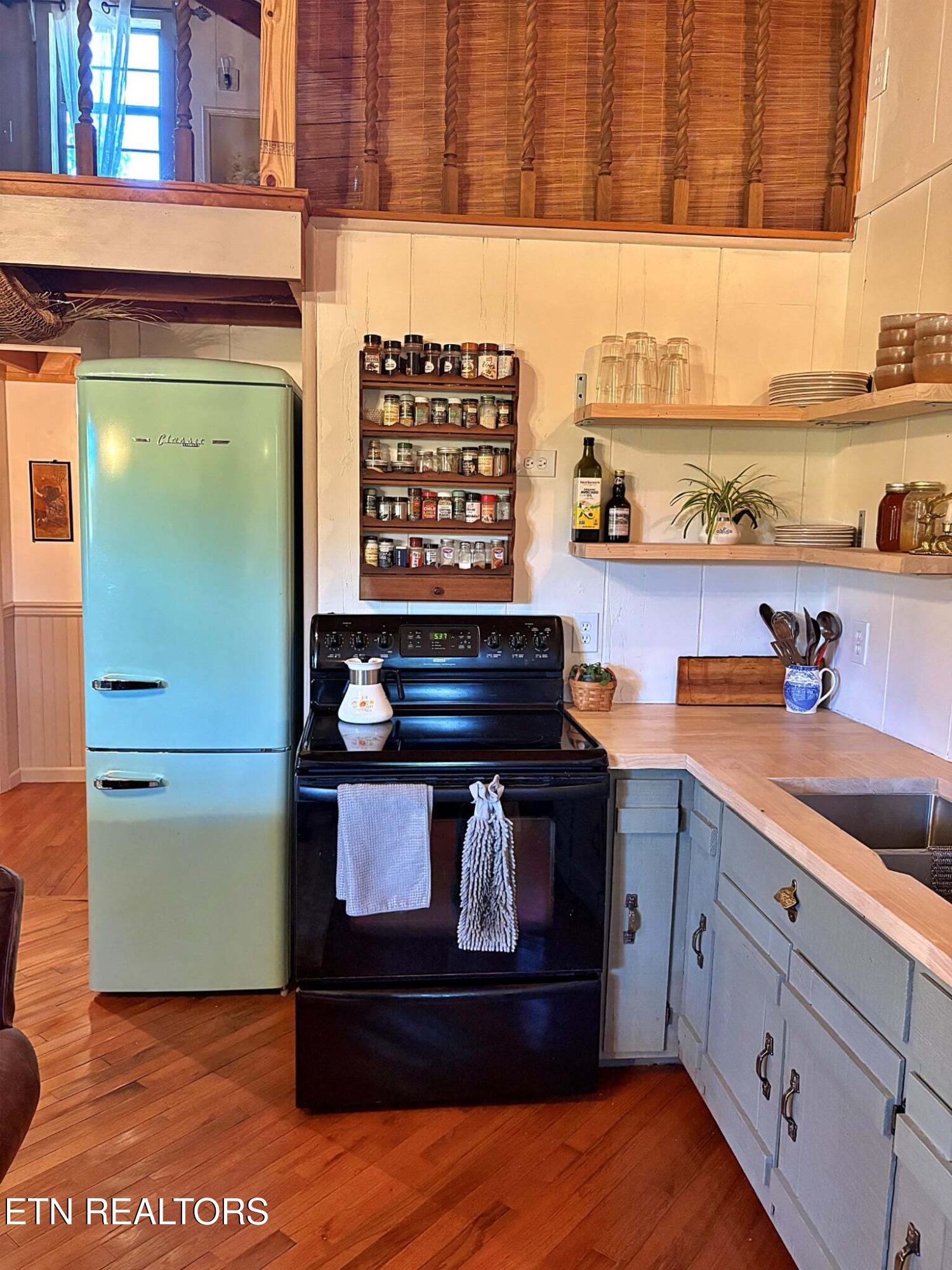 728 Essary Road Tazewell TN 37879