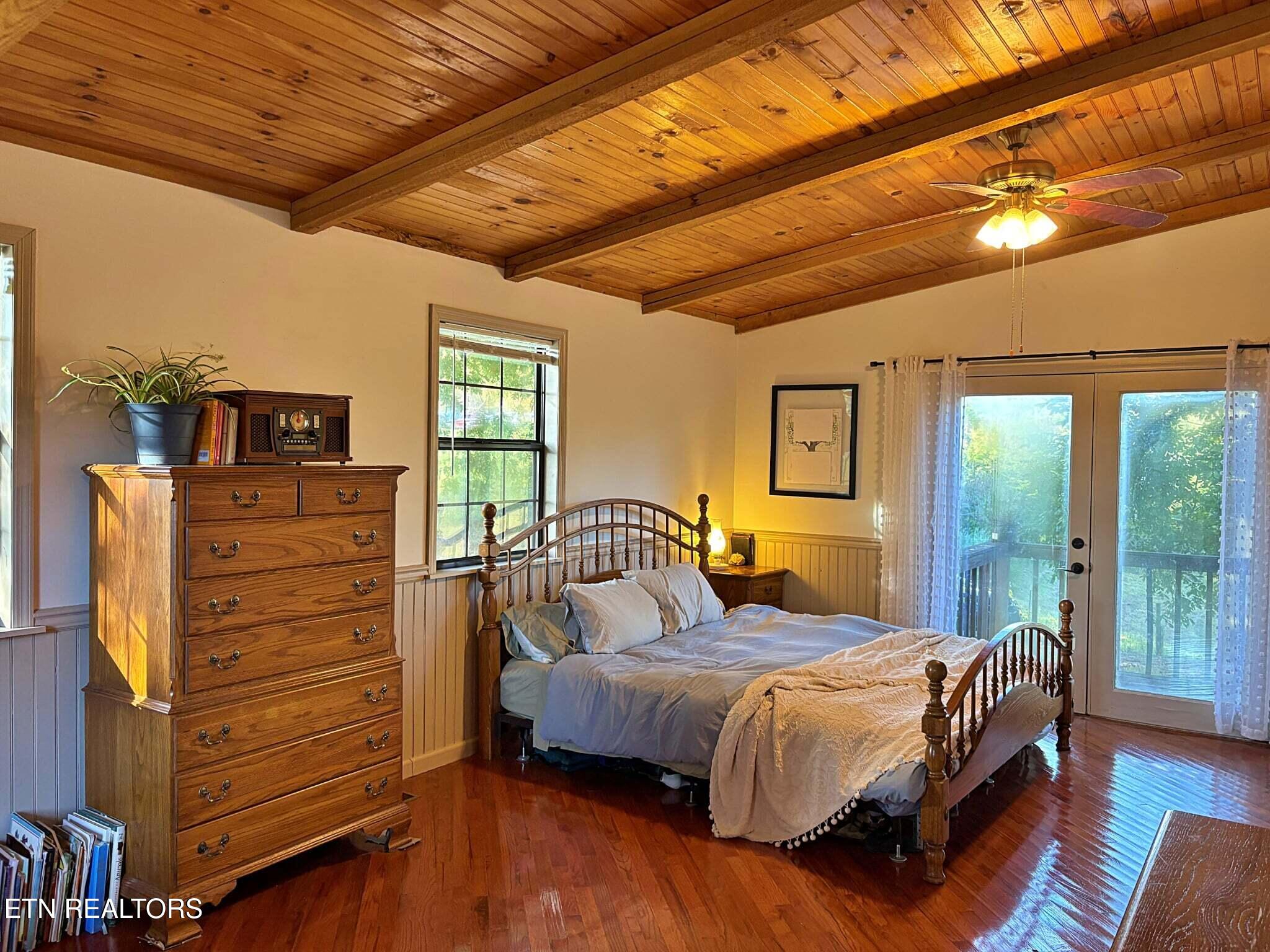 728 Essary Road Tazewell TN 37879