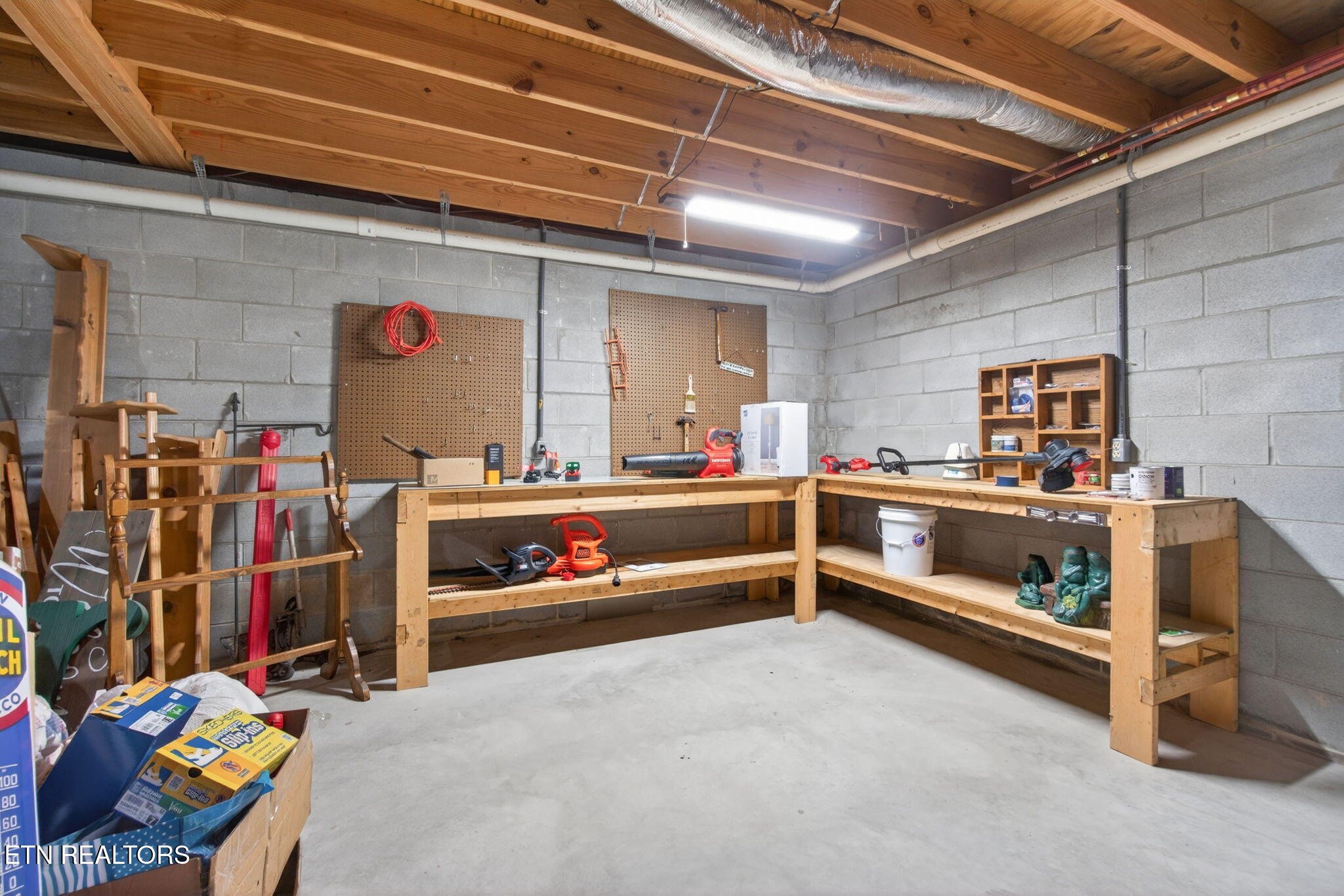 1300 Perimeter Drive Jamestown TN 38556