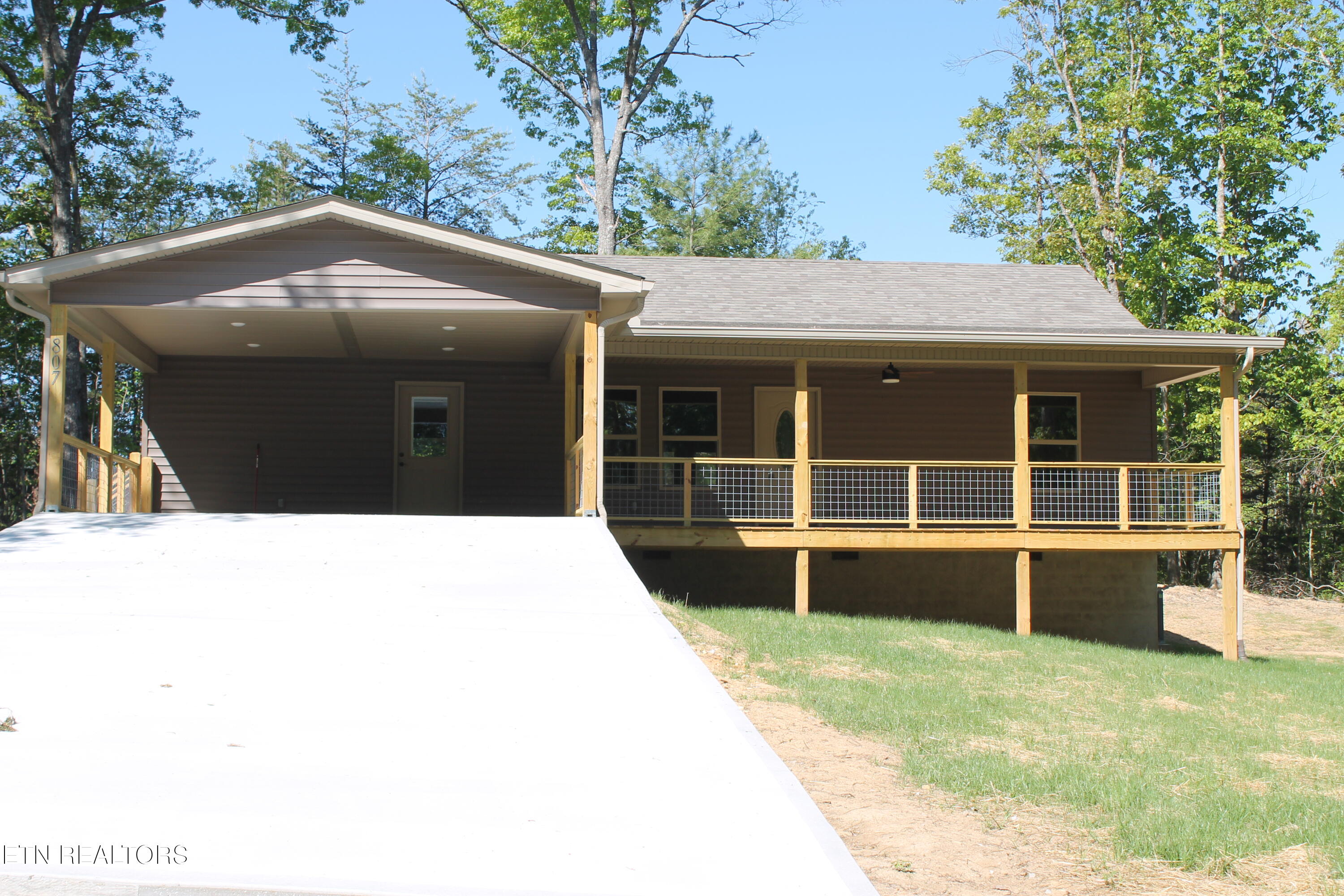 807 Dulog Trail Jamestown TN 38556