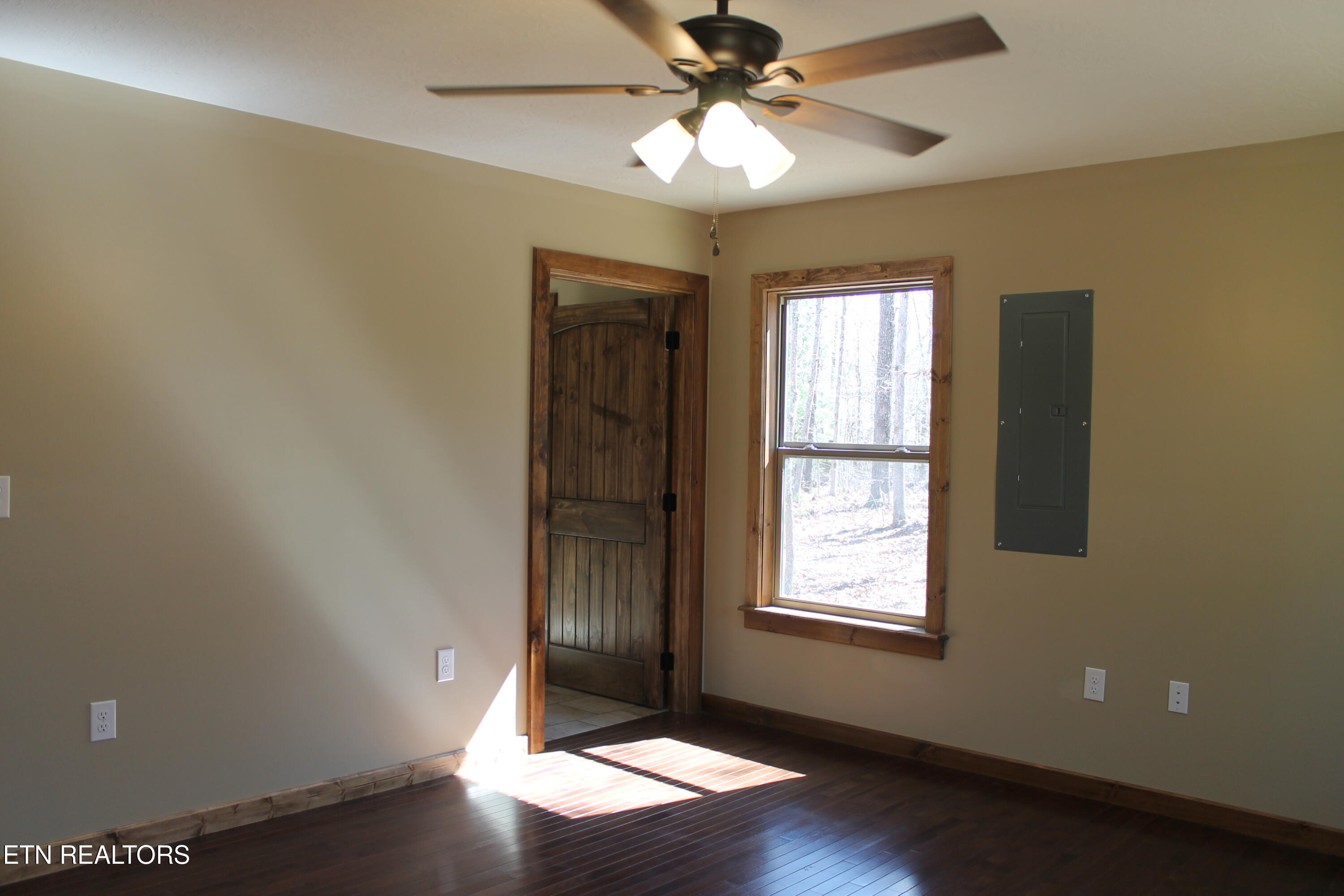 807 Dulog Trail Jamestown TN 38556
