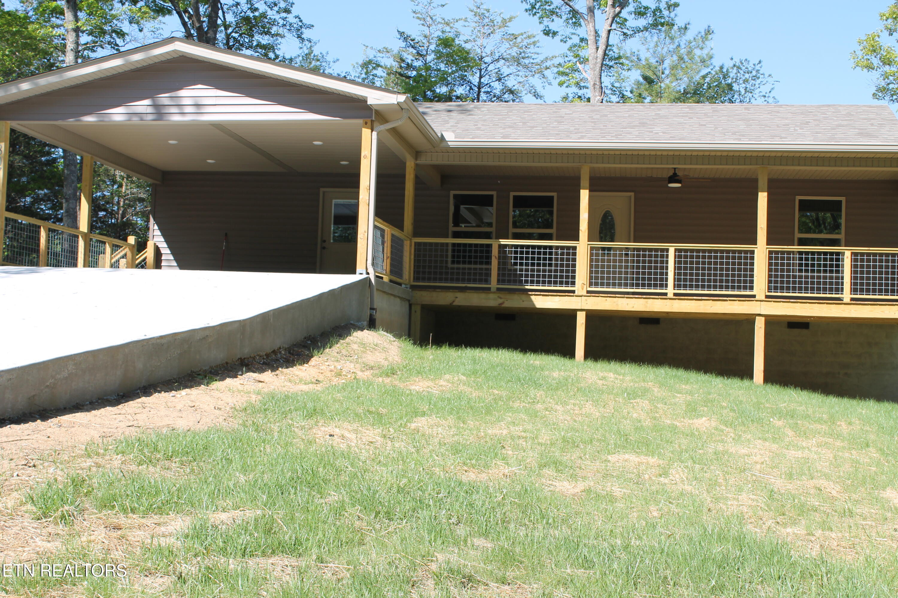 807 Dulog Trail Jamestown TN 38556