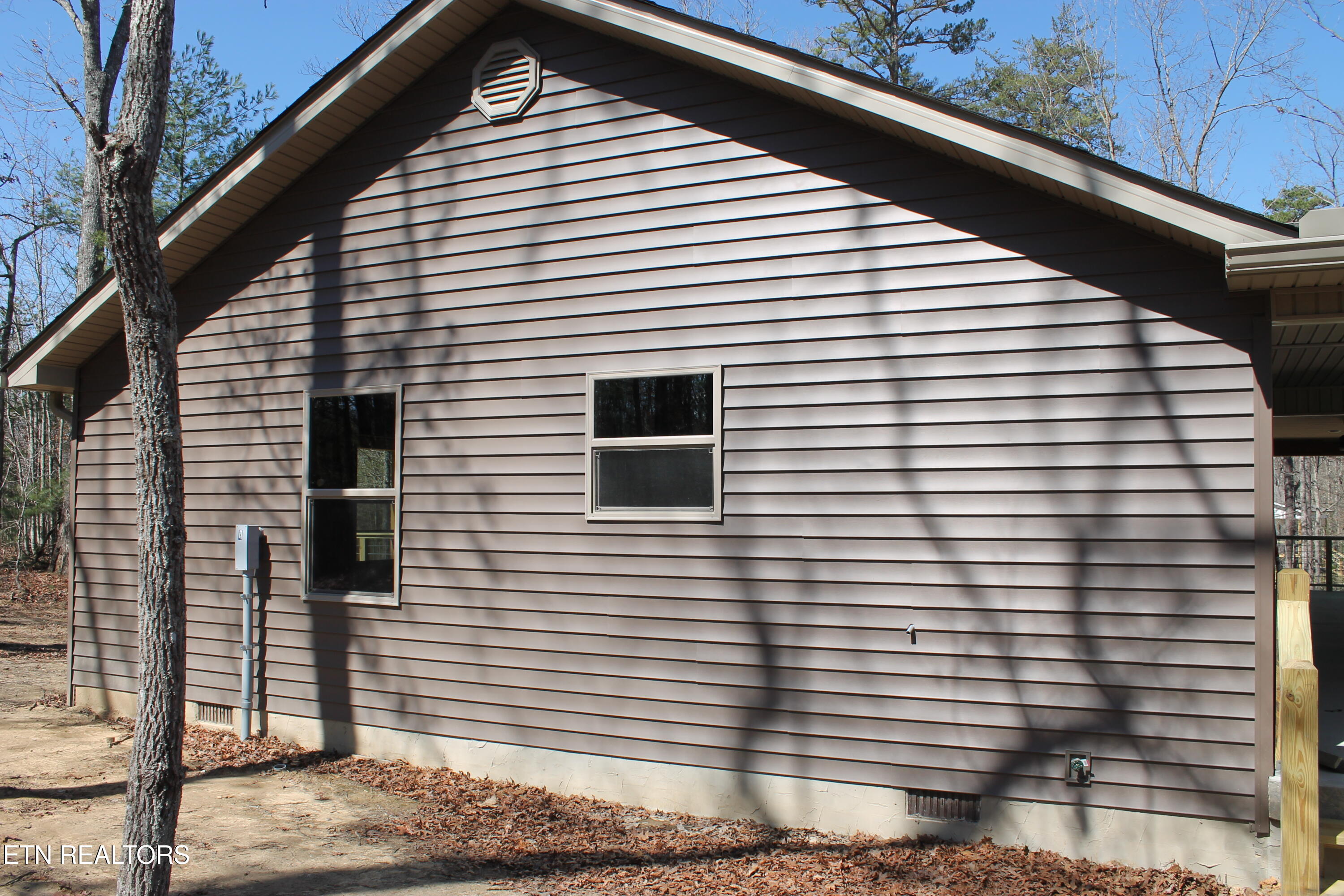 807 Dulog Trail Jamestown TN 38556