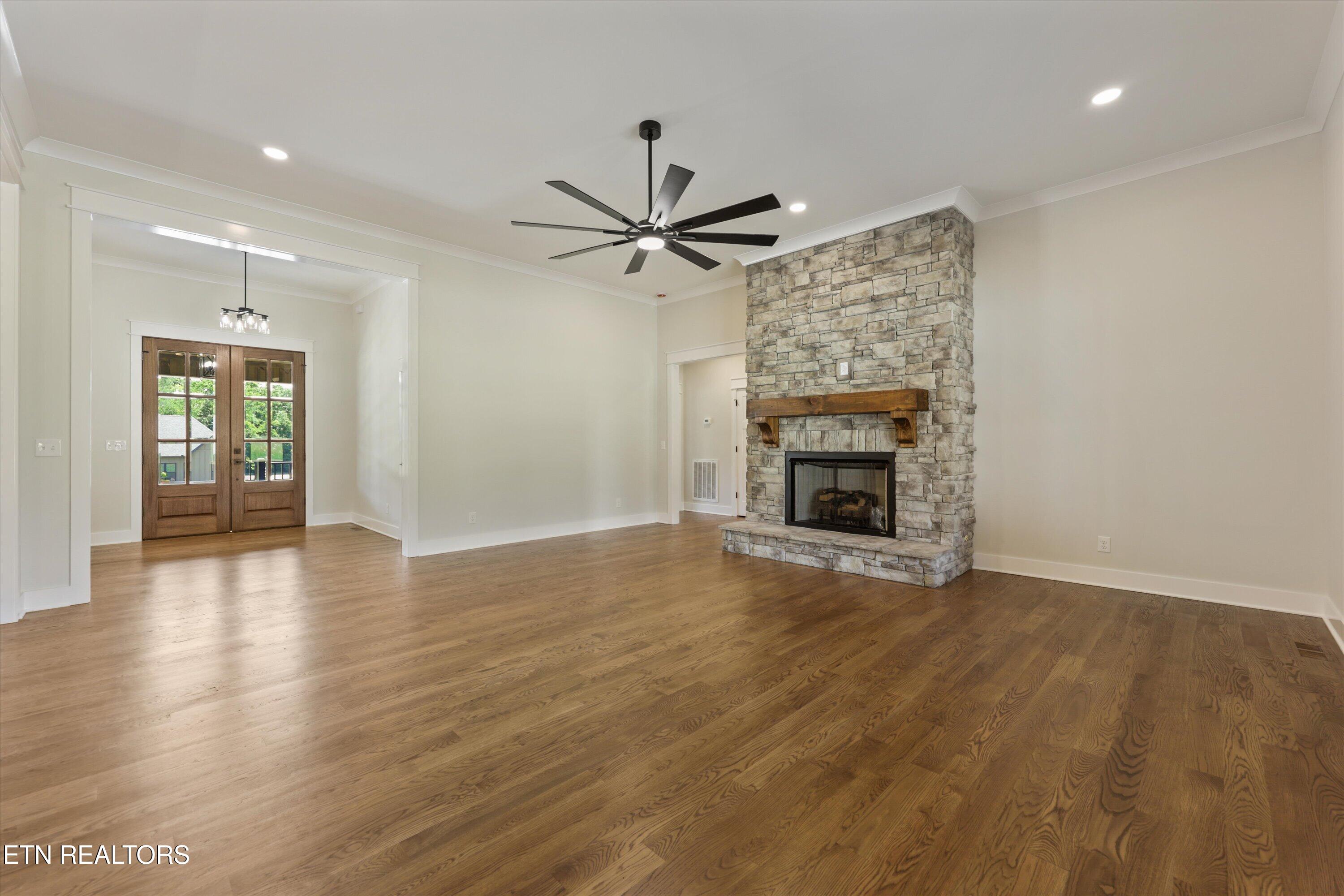 915 Sophie Drive Greenback TN 37742