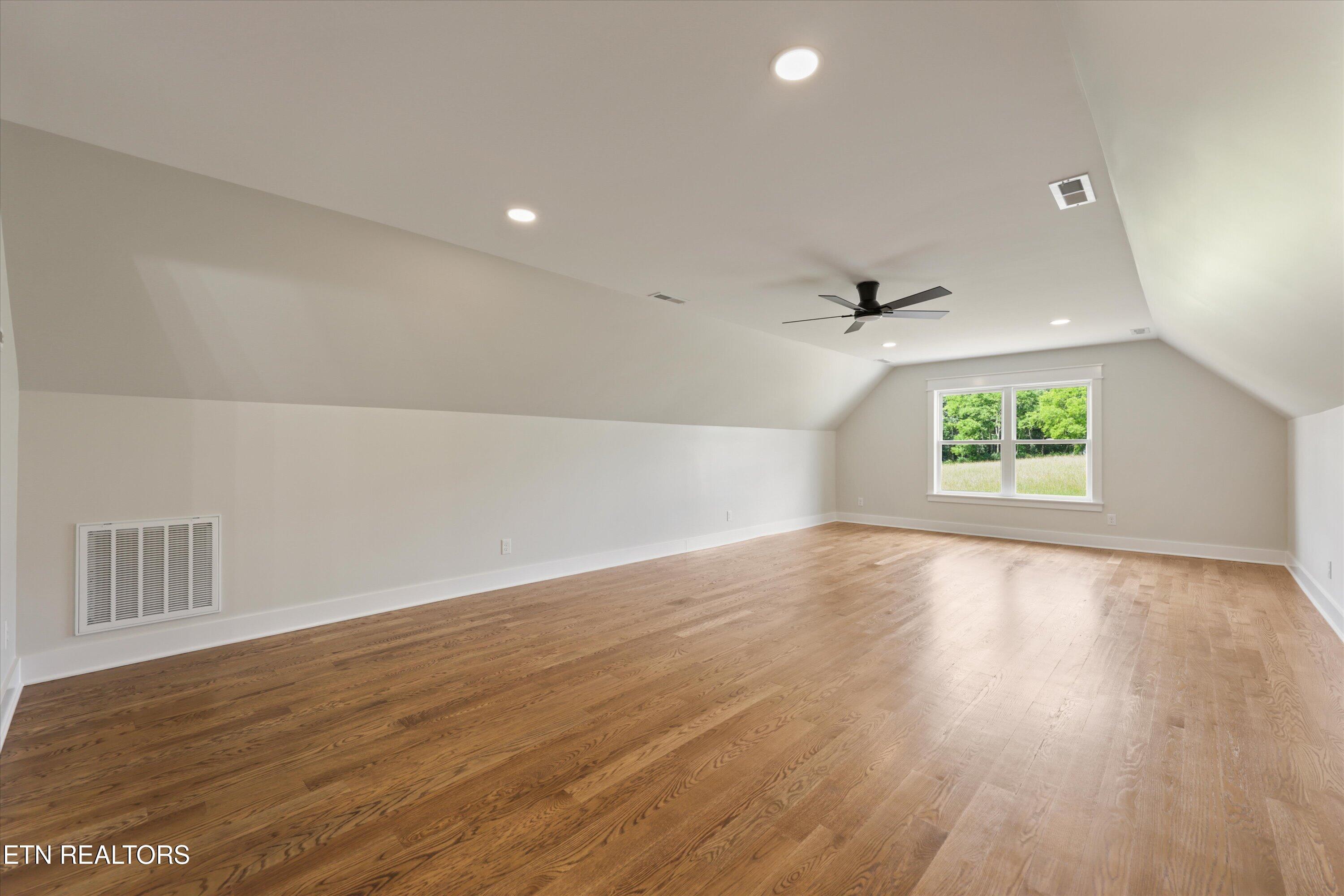 915 Sophie Drive Greenback TN 37742
