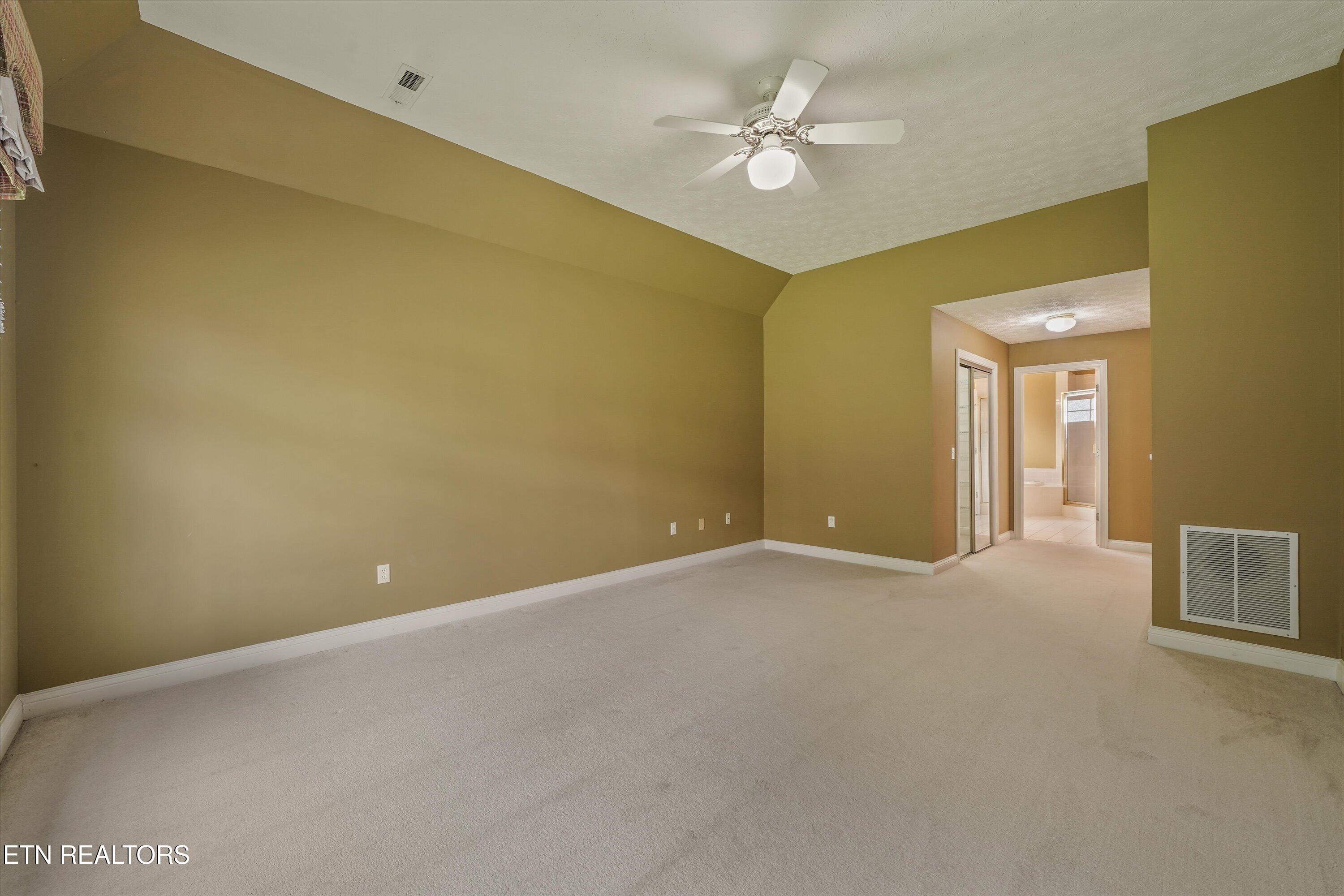 823 Royal View Drive Maryville TN 37801