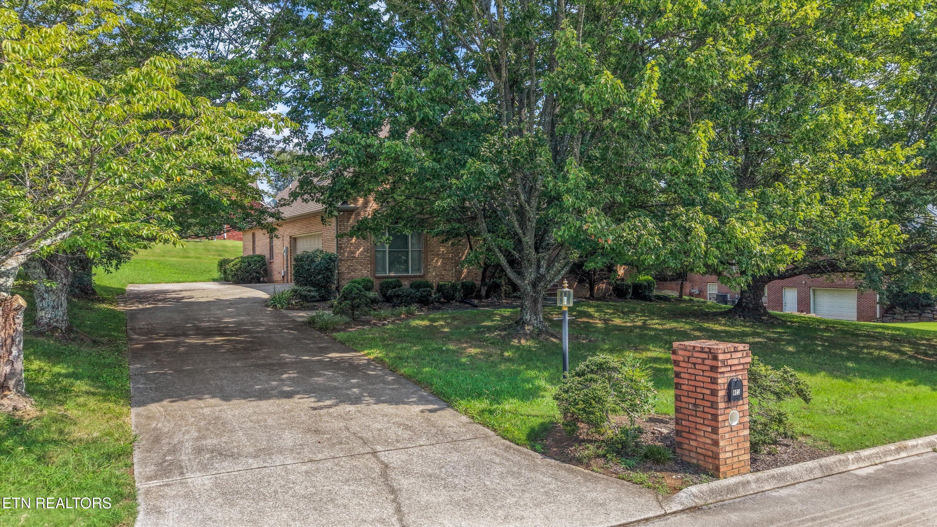 823 Royal View Drive Maryville TN 37801