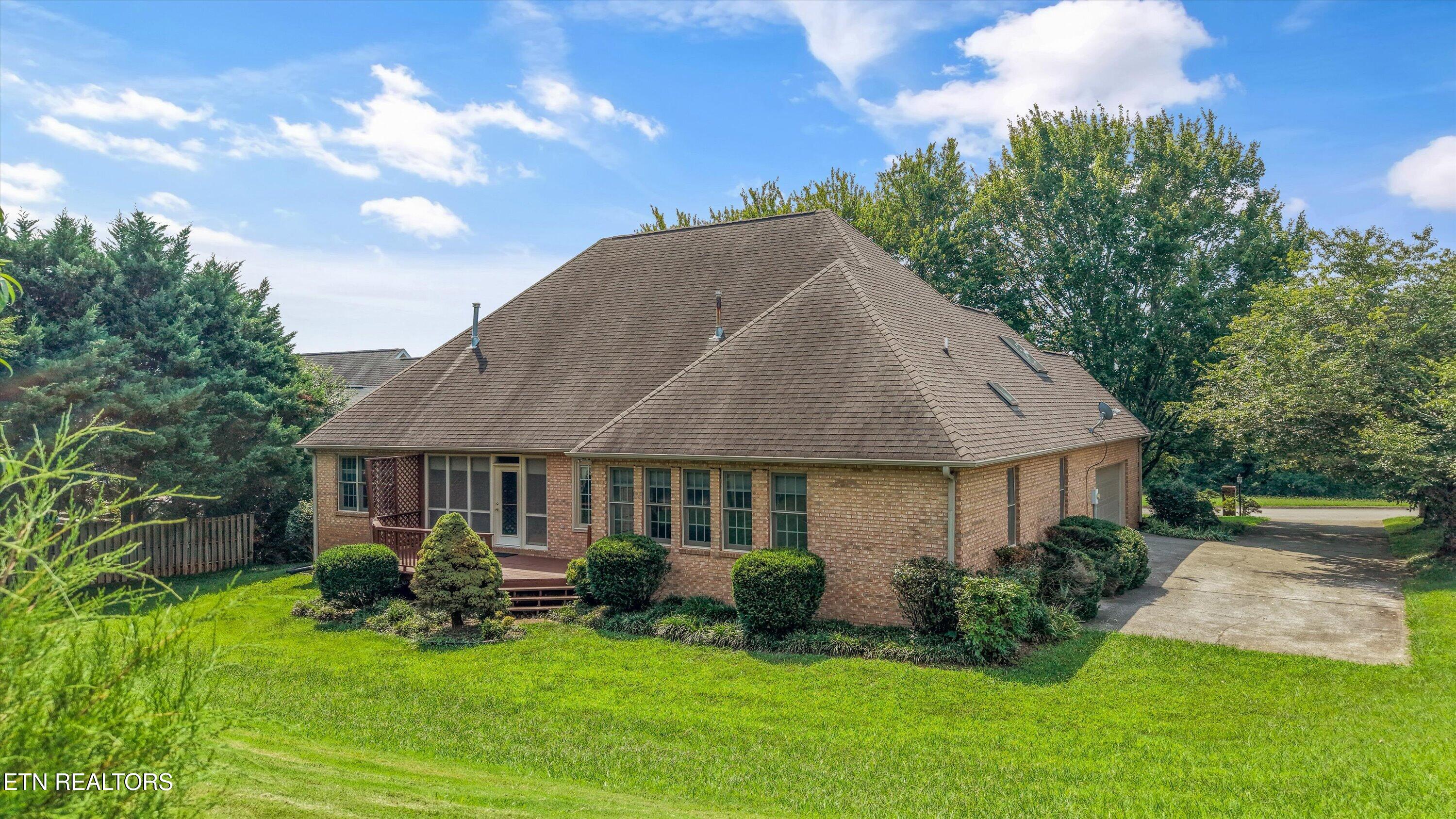823 Royal View Drive Maryville TN 37801