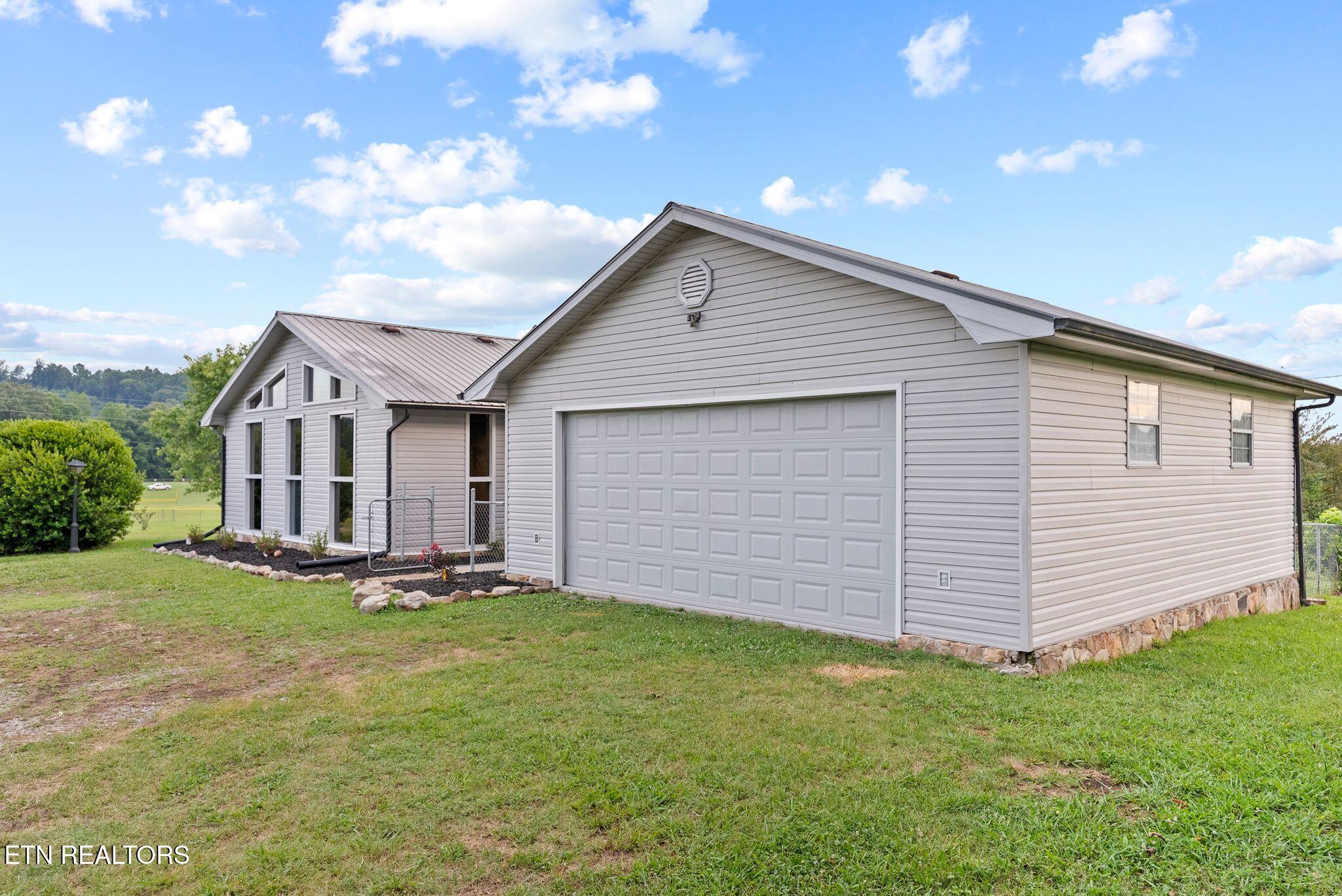 162 County Road 82 Athens TN 37303