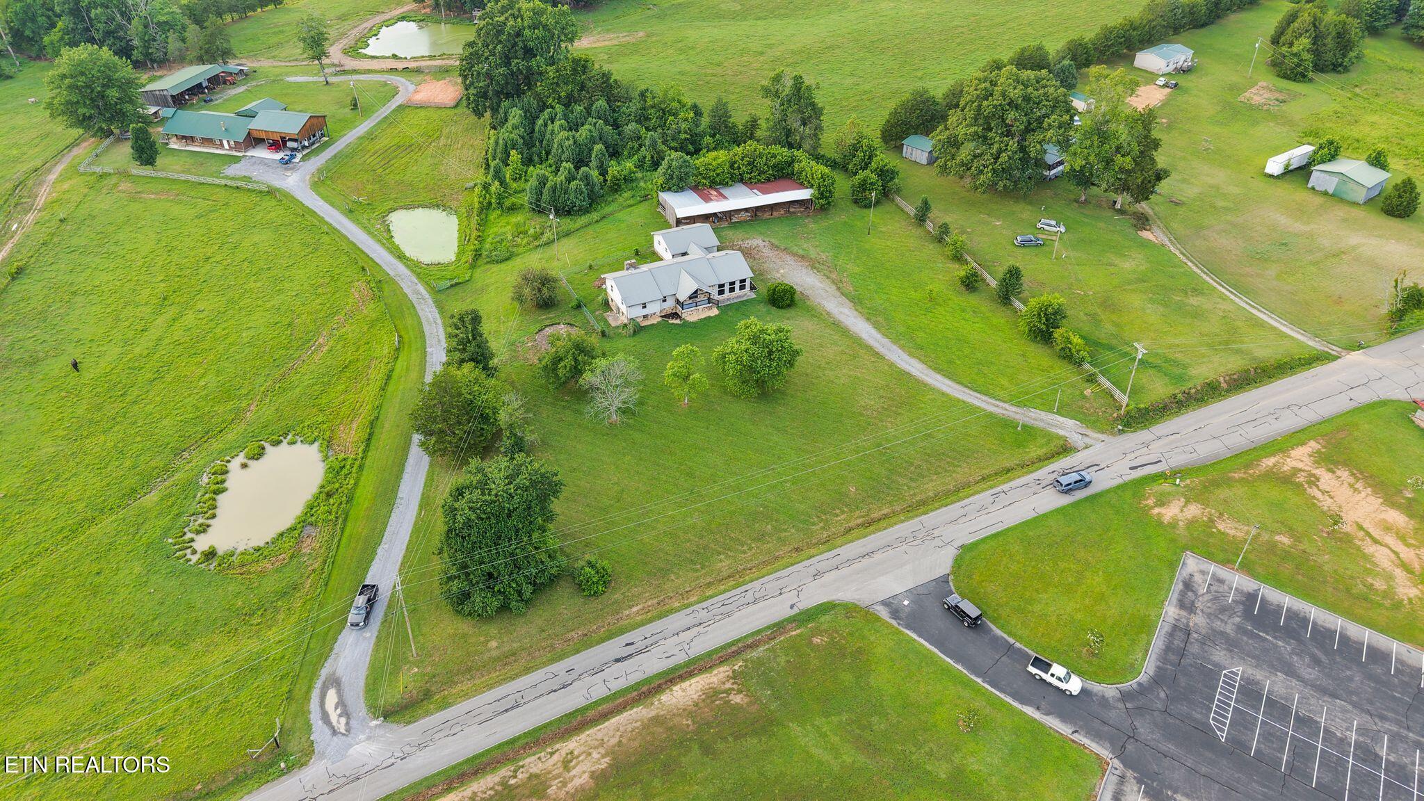 162 County Road 82 Athens TN 37303
