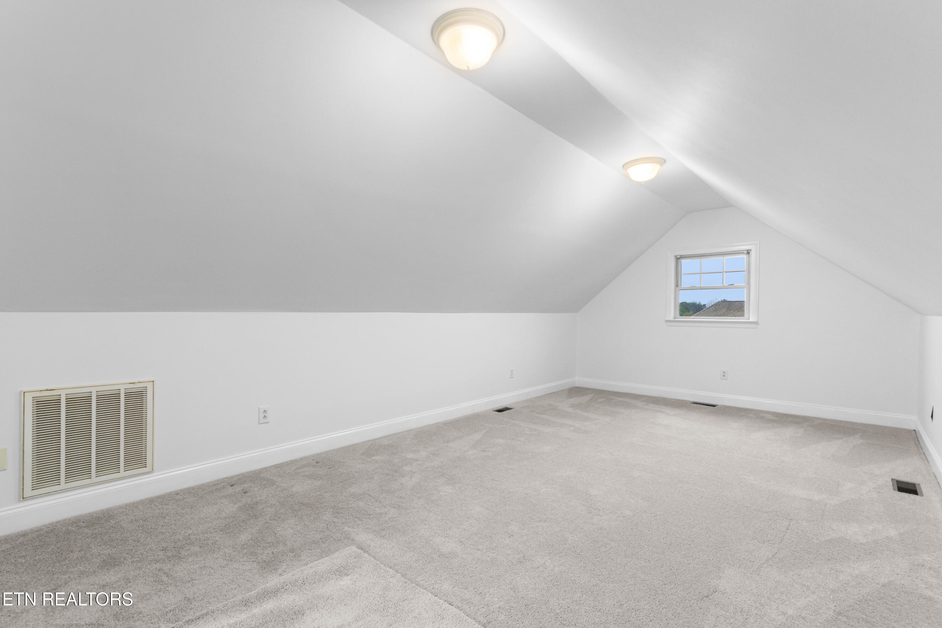 3024 Champions Drive Drive Maryville TN 37801