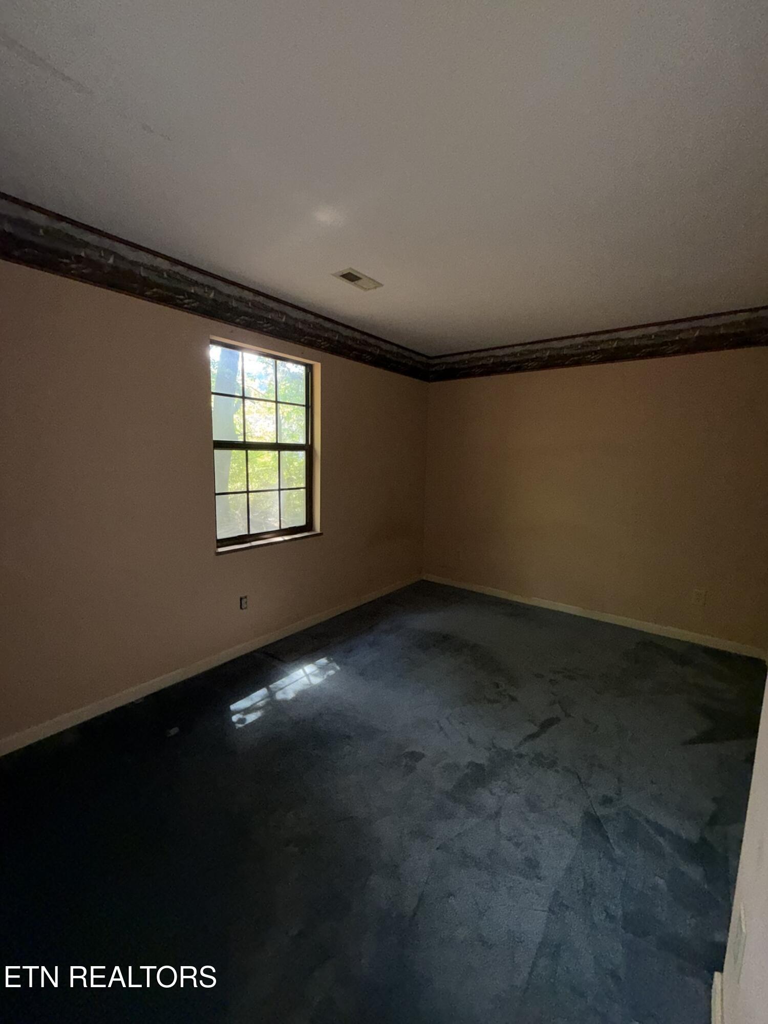 704 Ike Lane Knoxville TN 37918