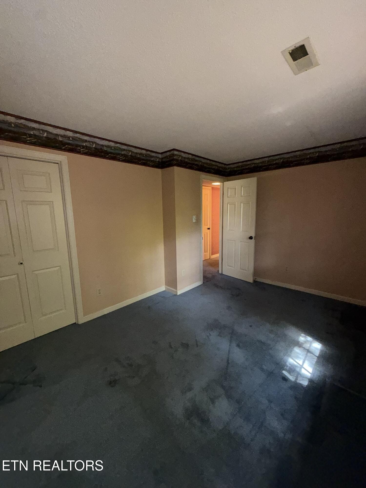704 Ike Lane Knoxville TN 37918