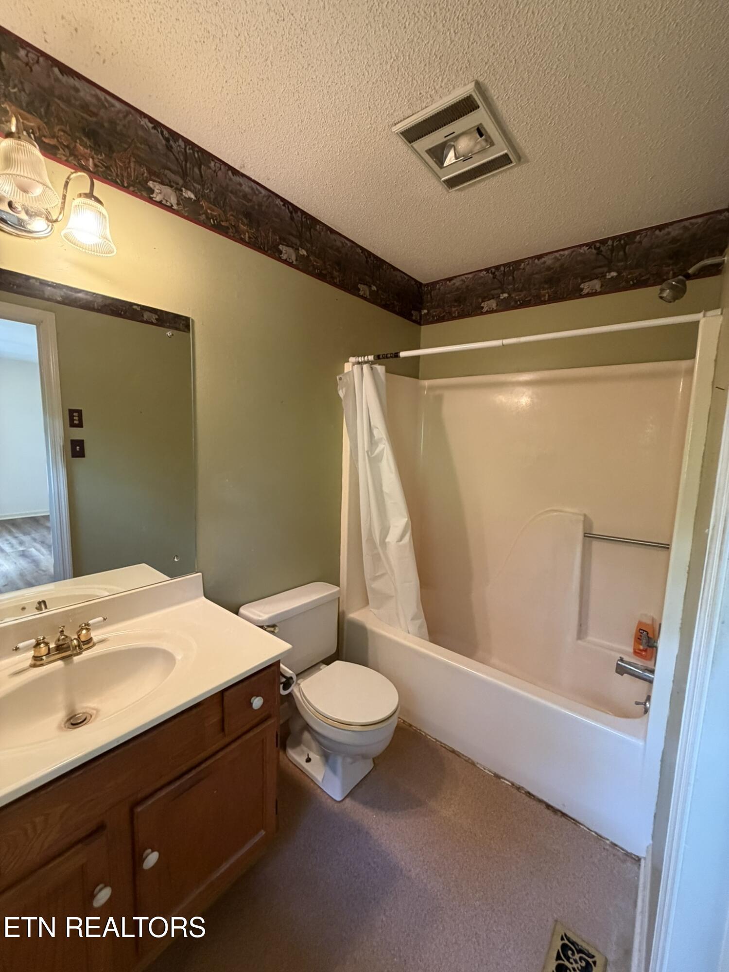 704 Ike Lane Knoxville TN 37918