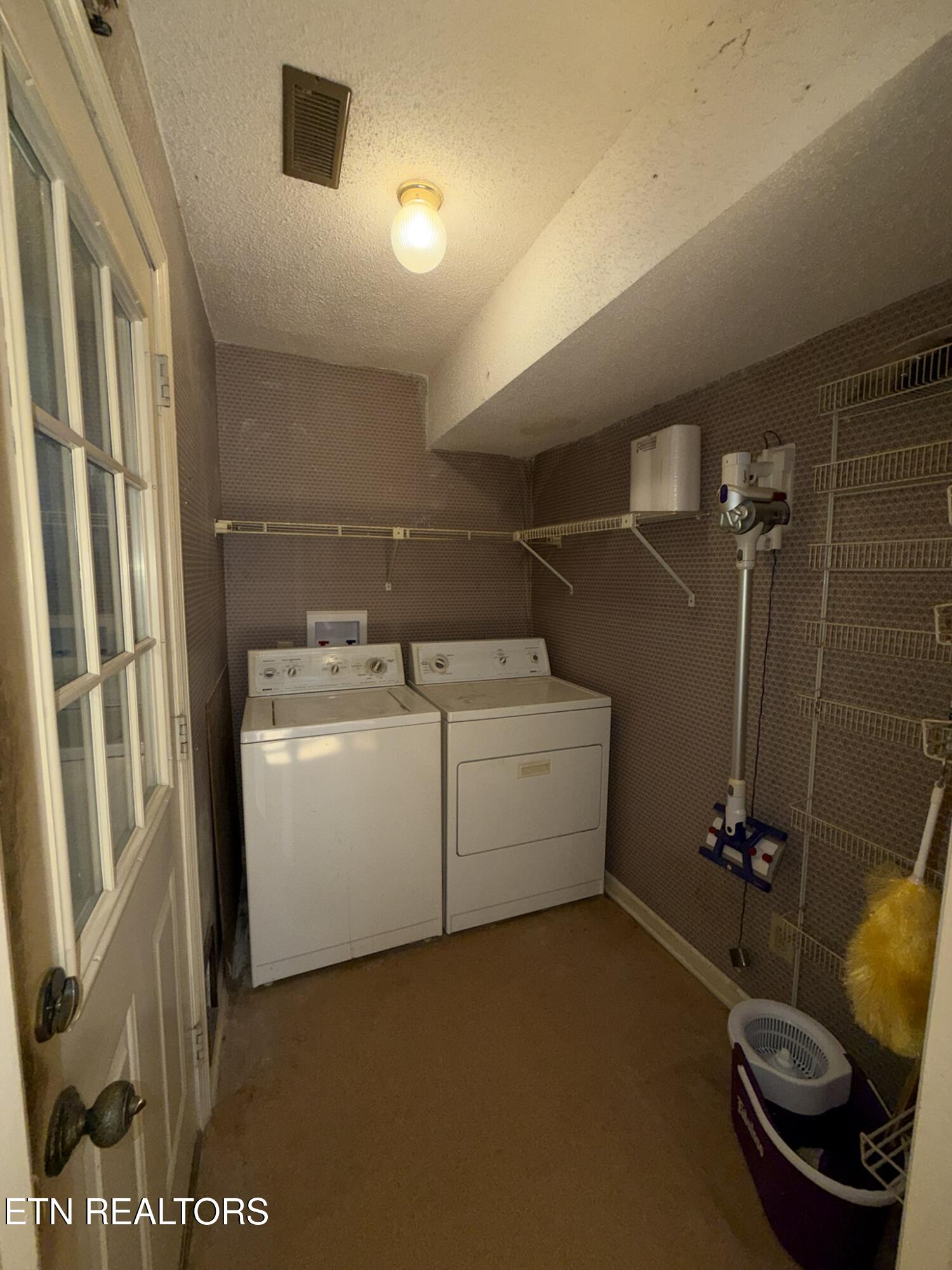 704 Ike Lane Knoxville TN 37918