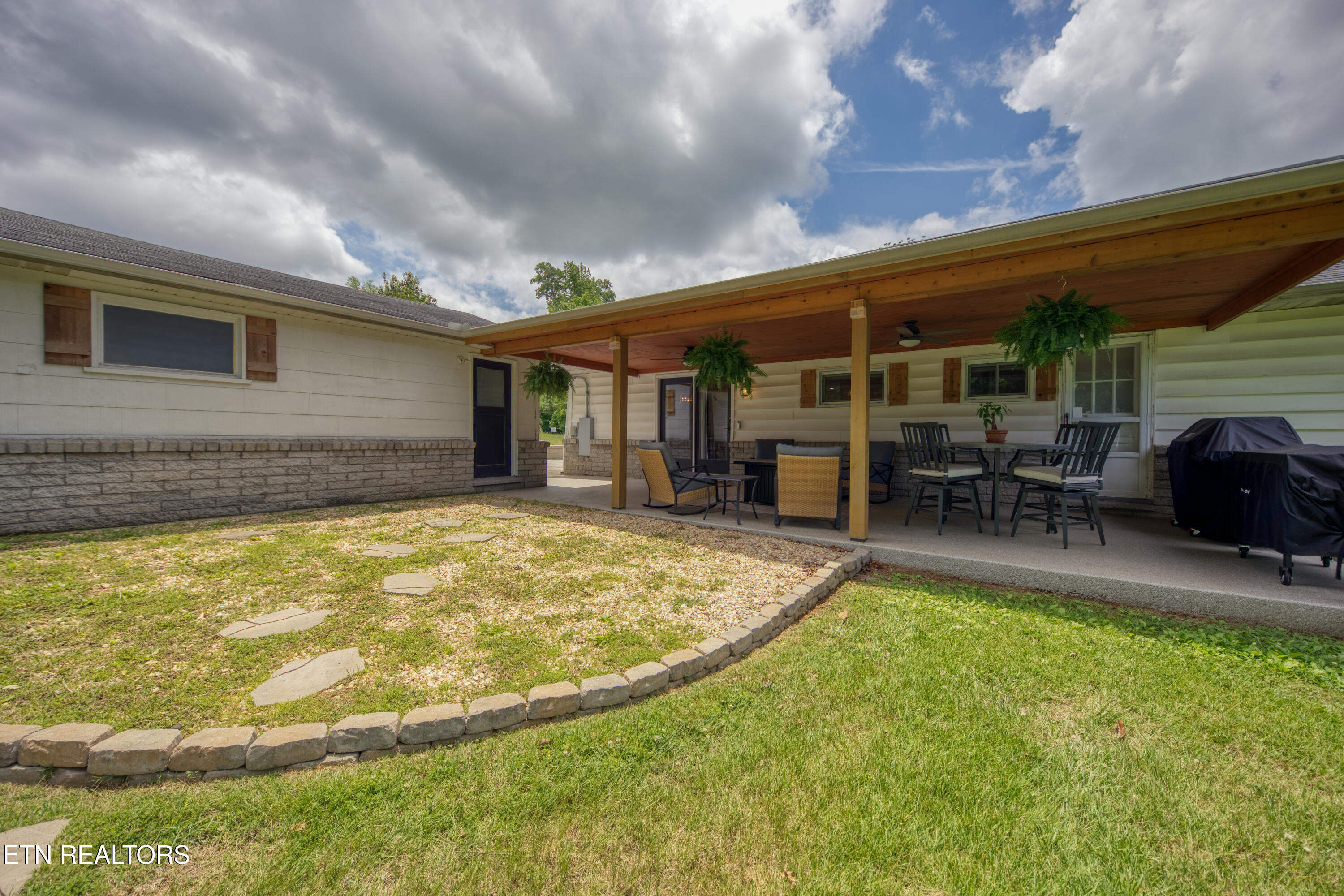 7208 Joyce Lane Powell TN 37849