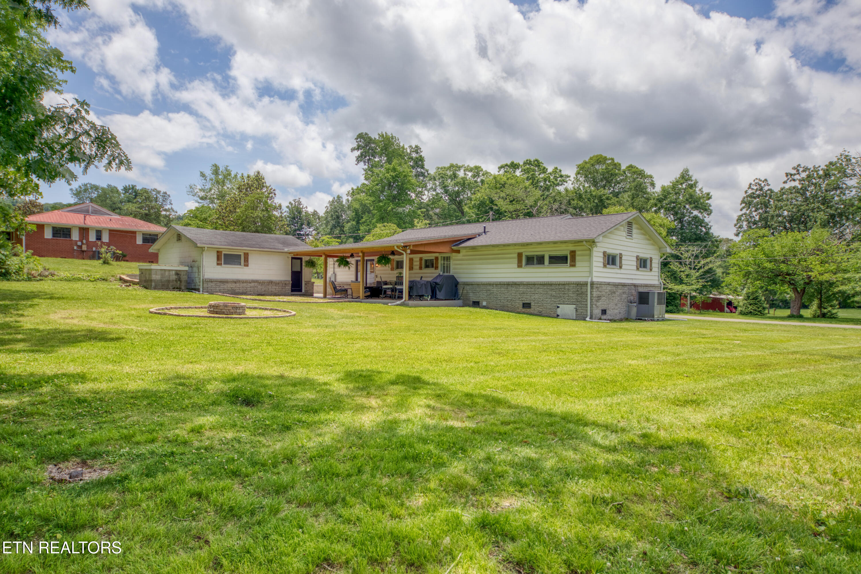 7208 Joyce Lane Powell TN 37849