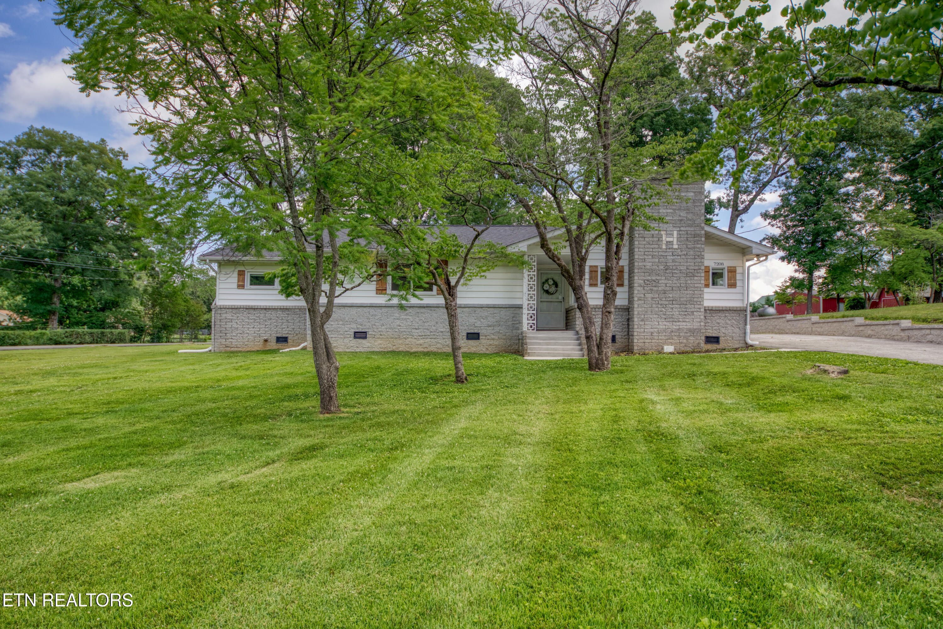 7208 Joyce Lane Powell TN 37849