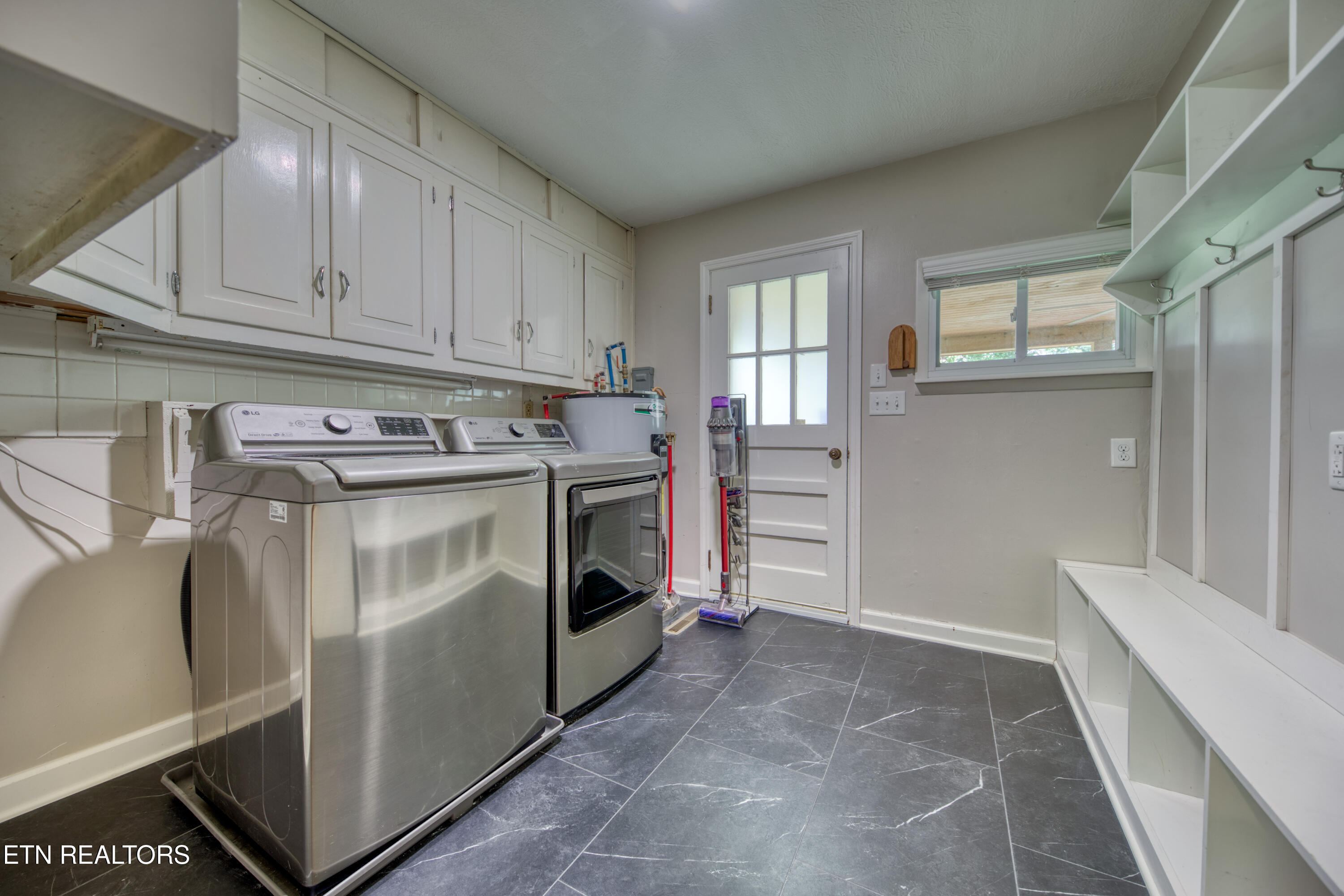 7208 Joyce Lane Powell TN 37849