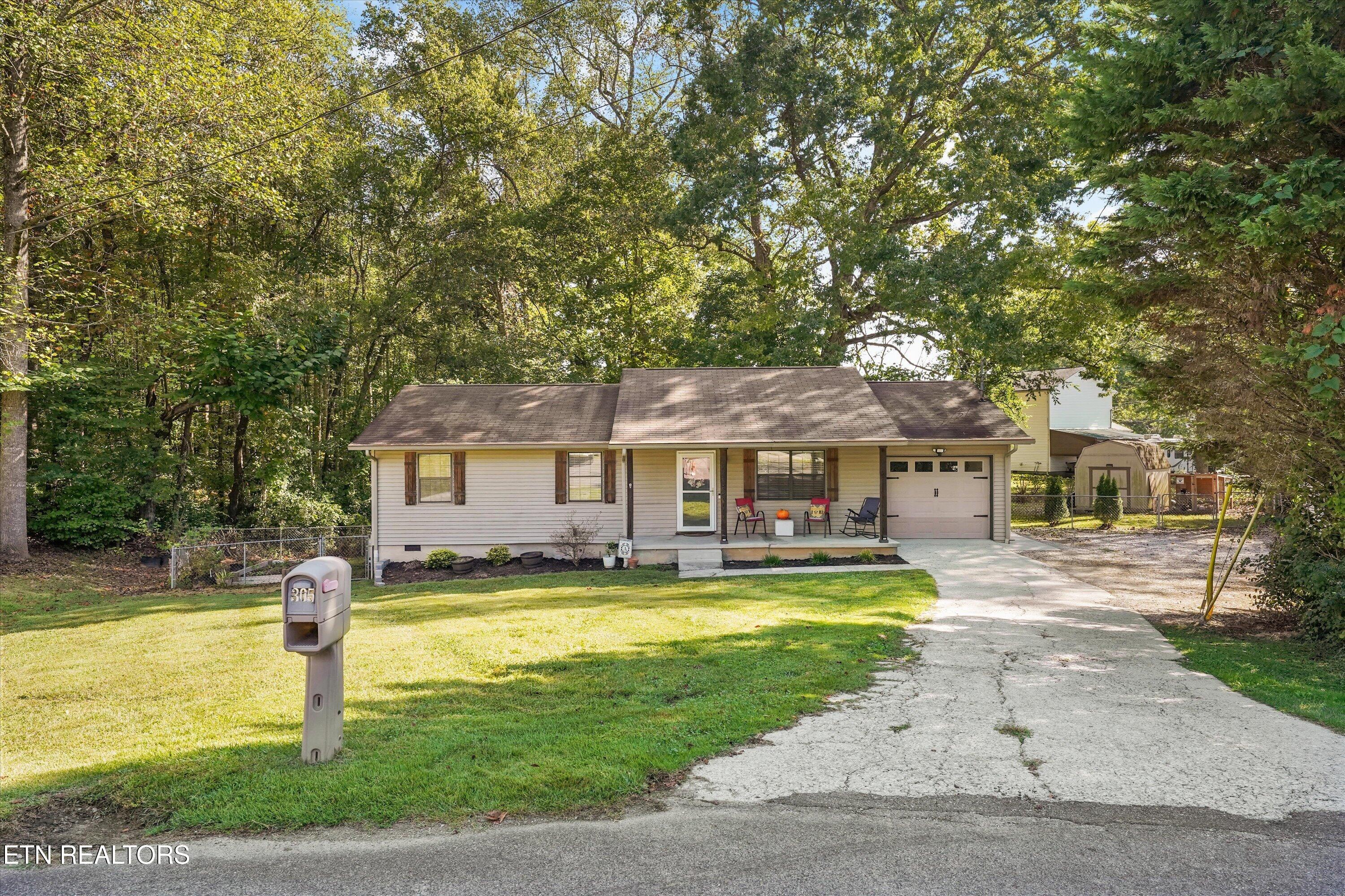 305 Red Fox Lane Clinton TN 37716