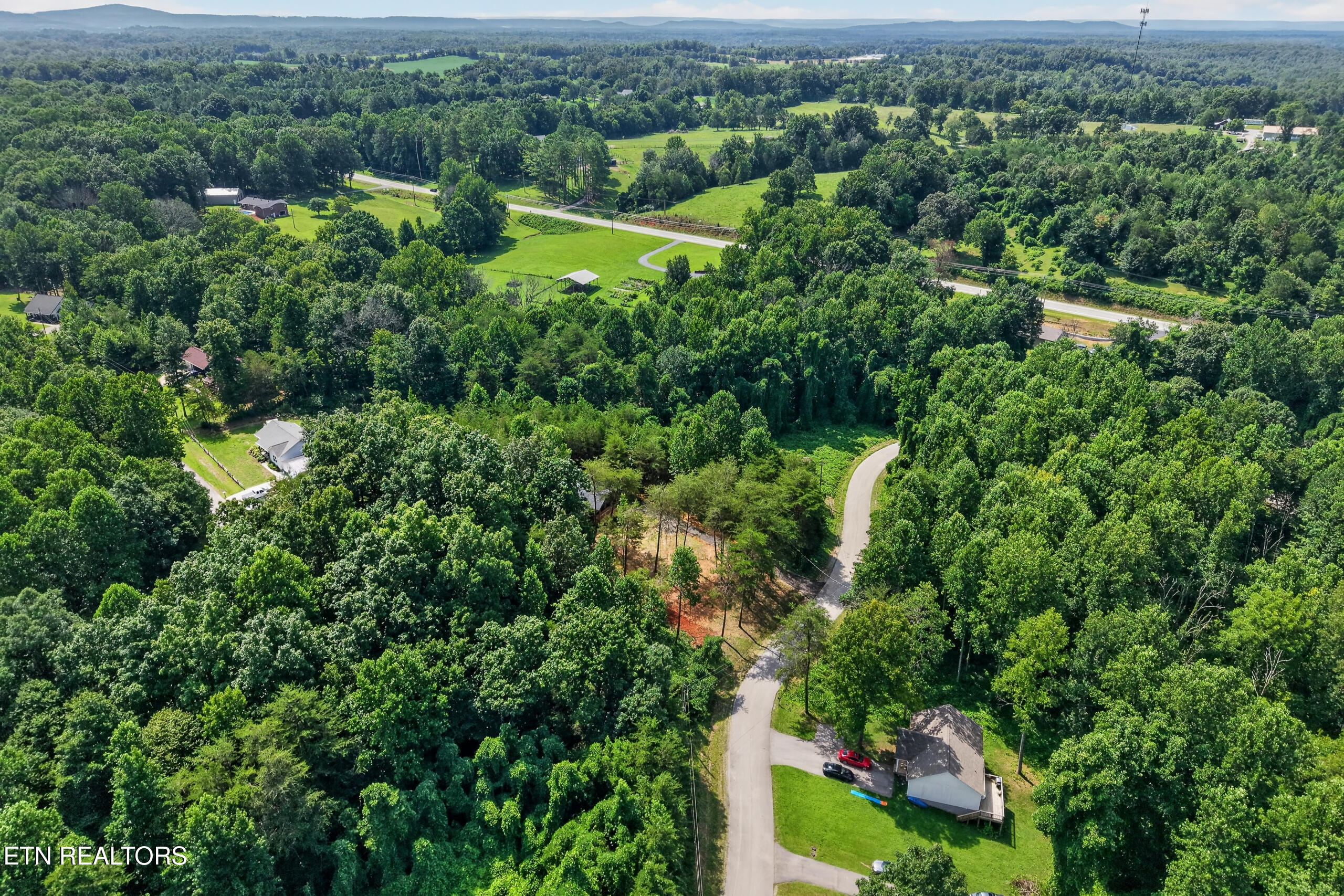 230 Hickory Lane Sparta TN 38583