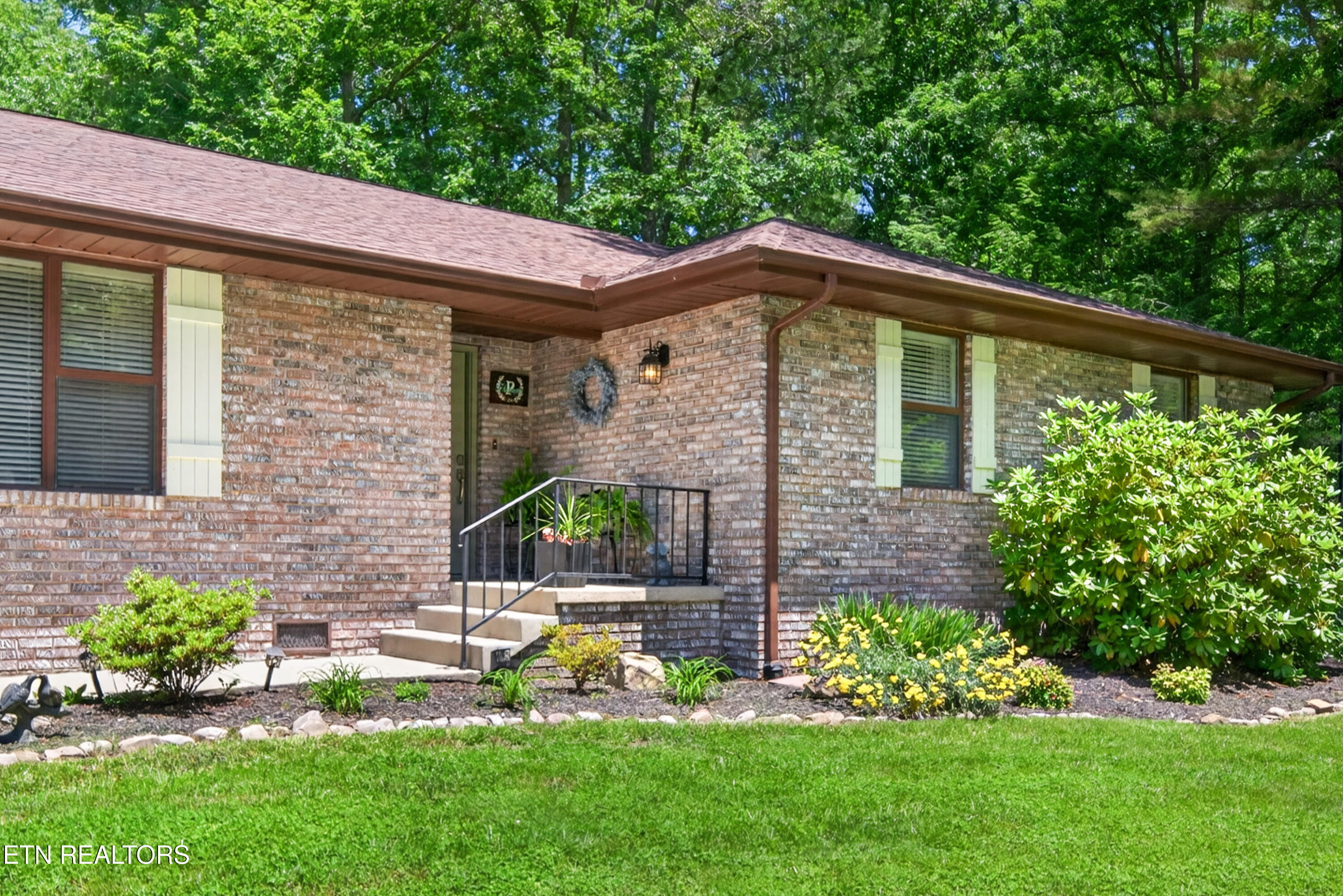 106 Overlook Cove Crossville TN 38558