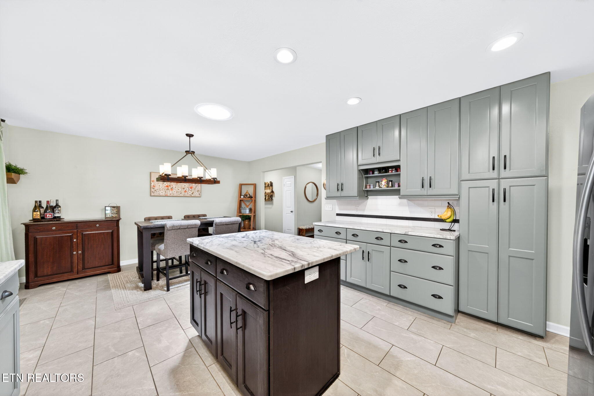 106 Overlook Cove Crossville TN 38558
