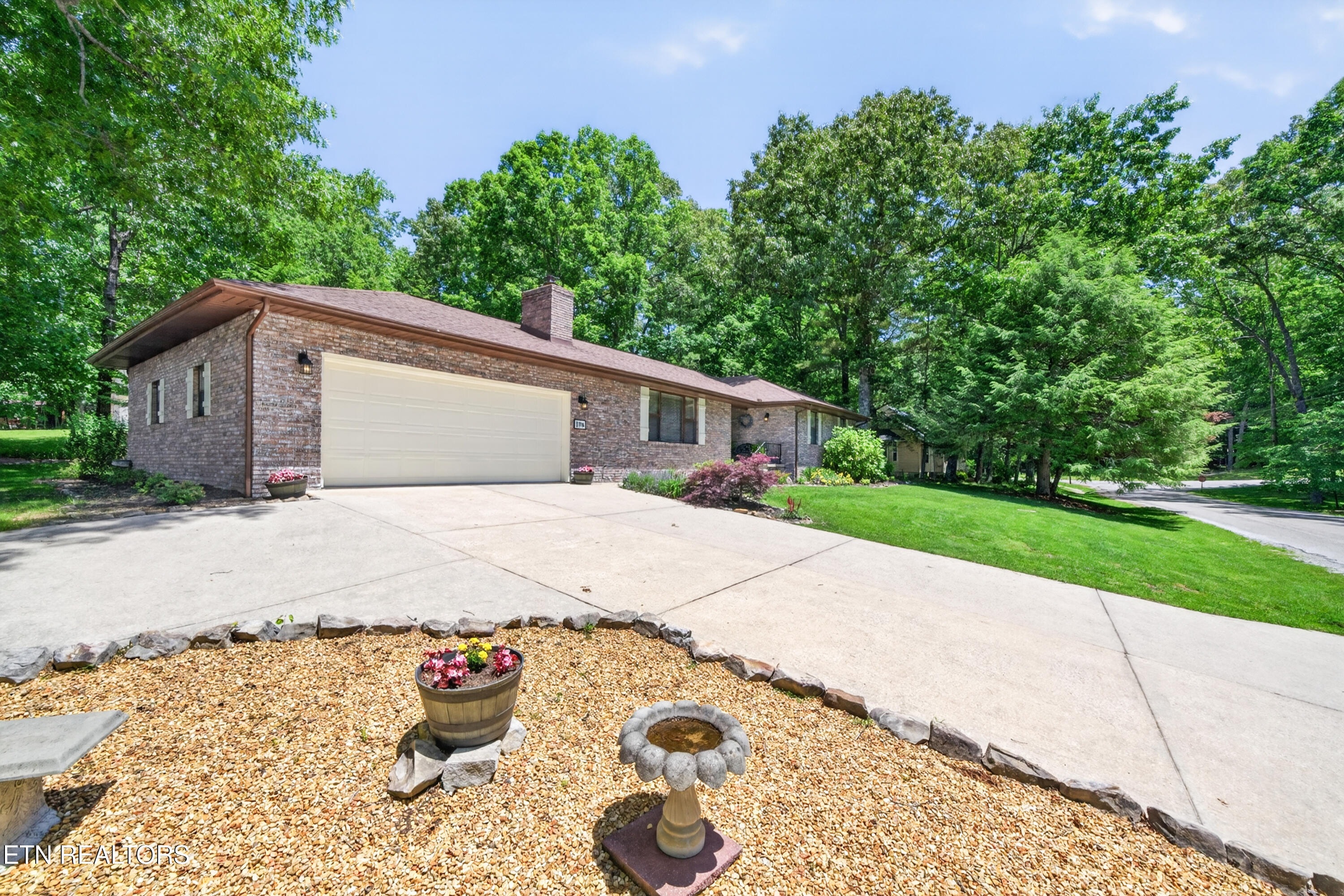 106 Overlook Cove Crossville TN 38558
