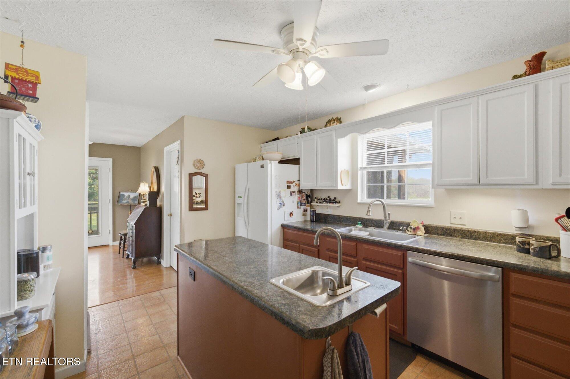 194 Carson Road Sweetwater TN 37874