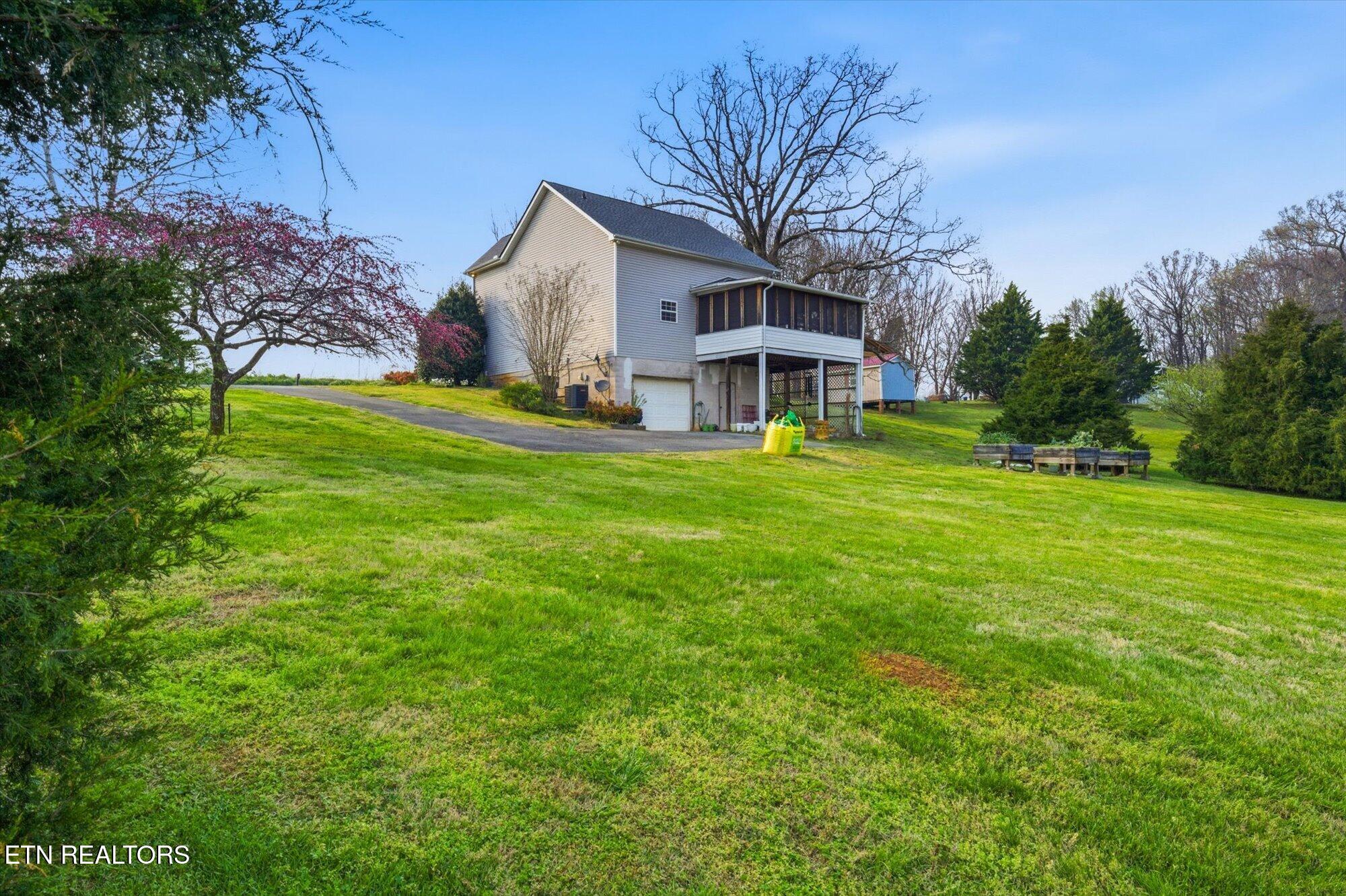 194 Carson Road Sweetwater TN 37874