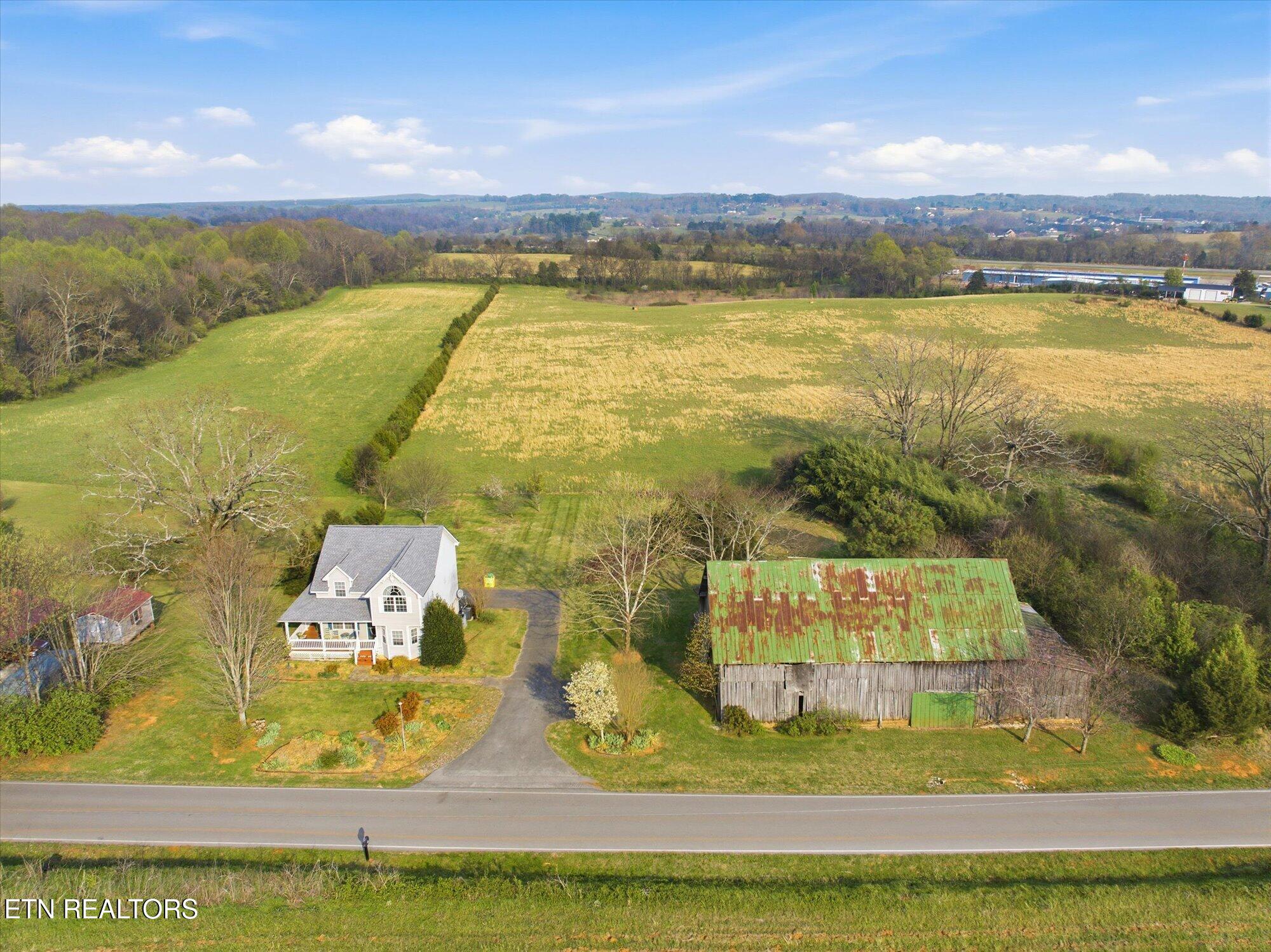 194 Carson Road Sweetwater TN 37874