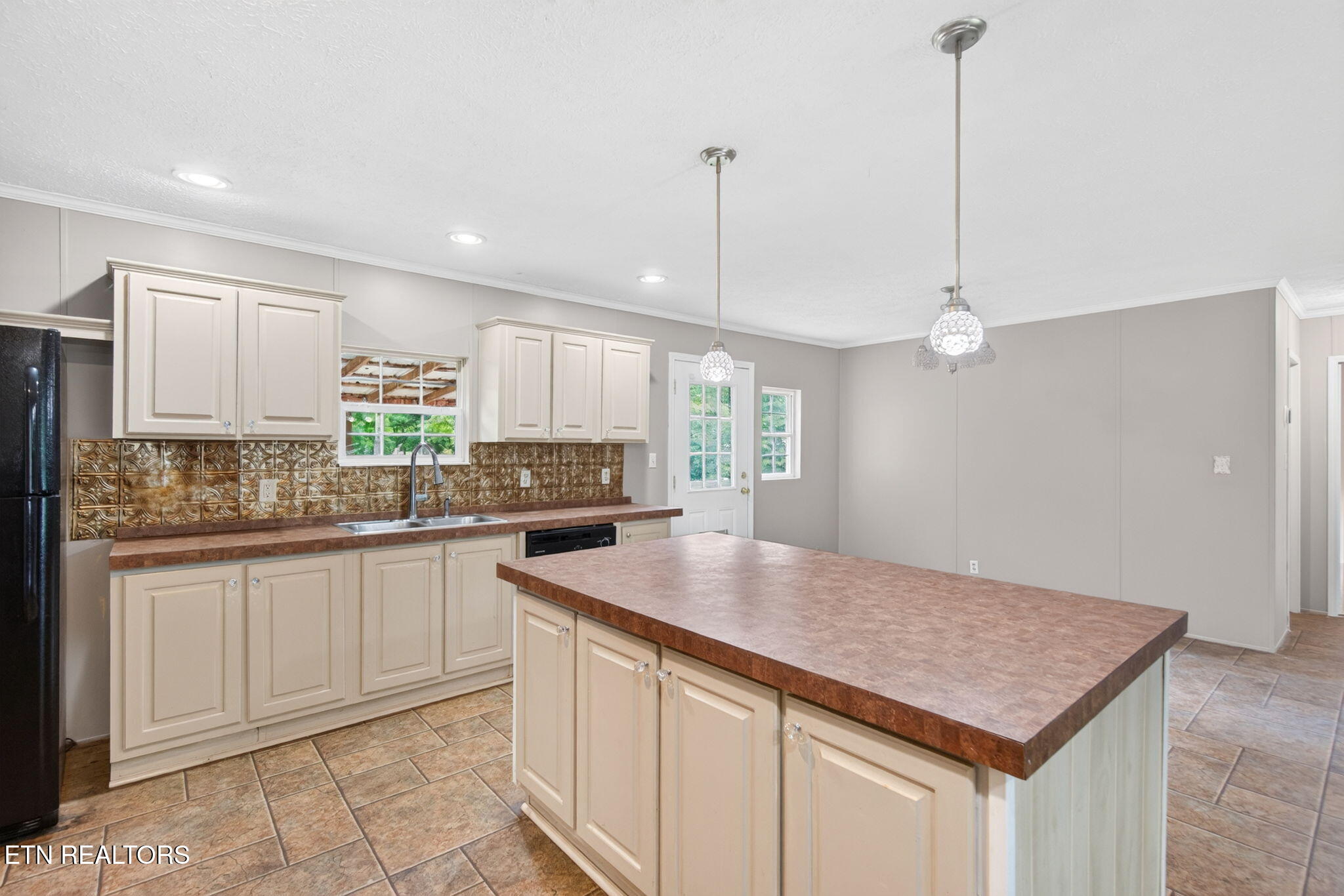198 Byers Road Crossville TN 38571