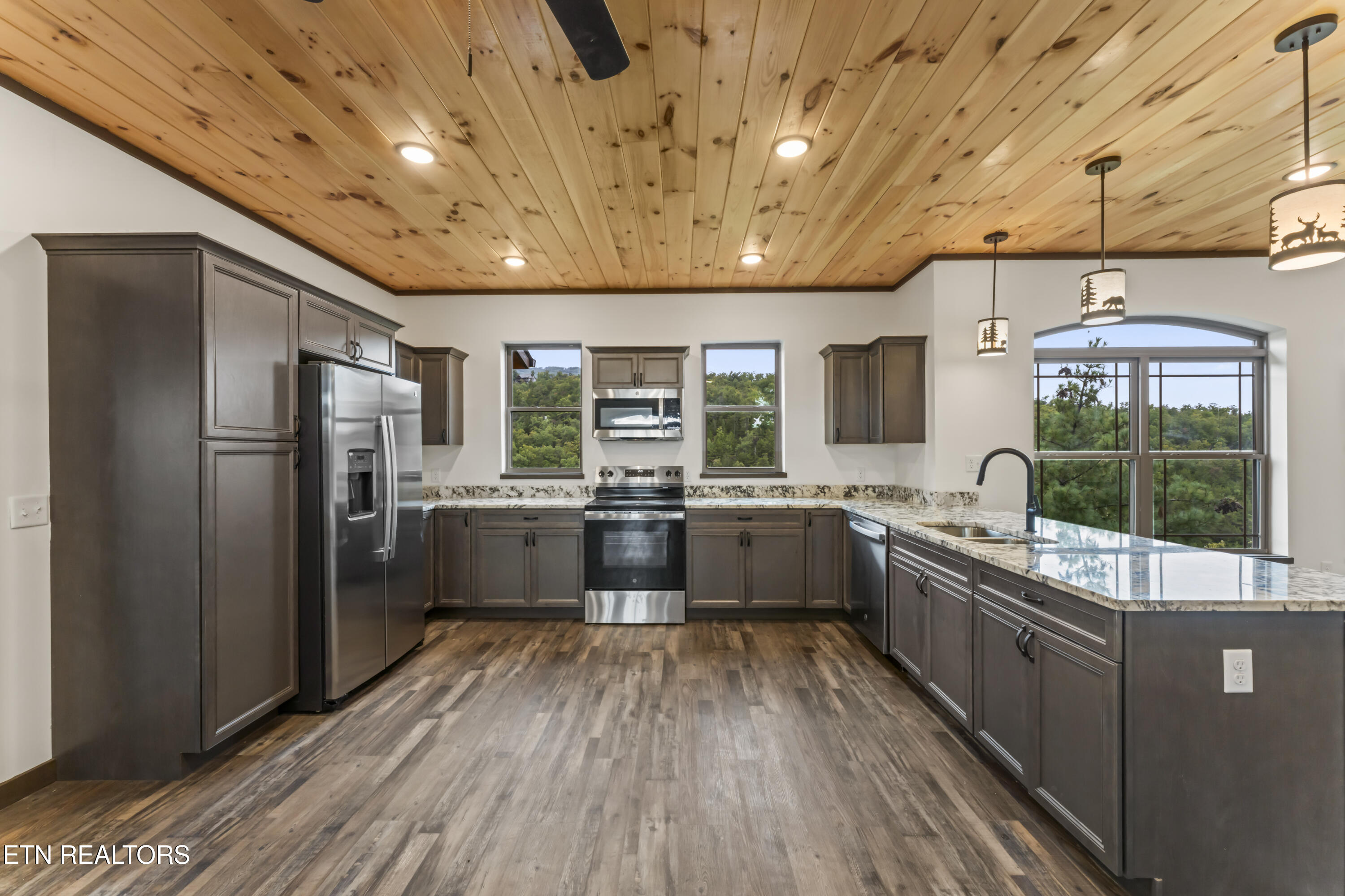 2359 Mimosa Drive Sevierville TN 37862