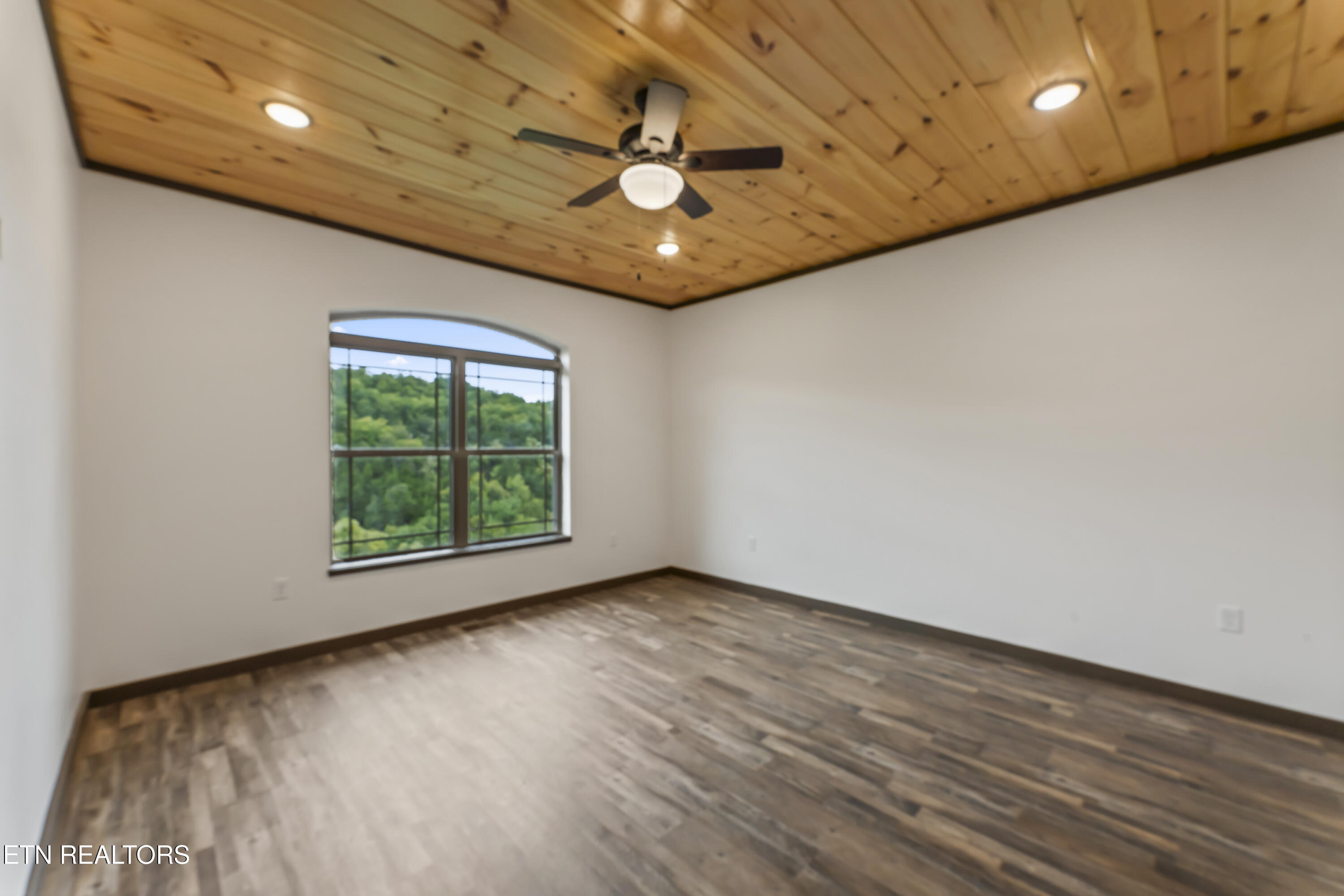 2359 Mimosa Drive Sevierville TN 37862