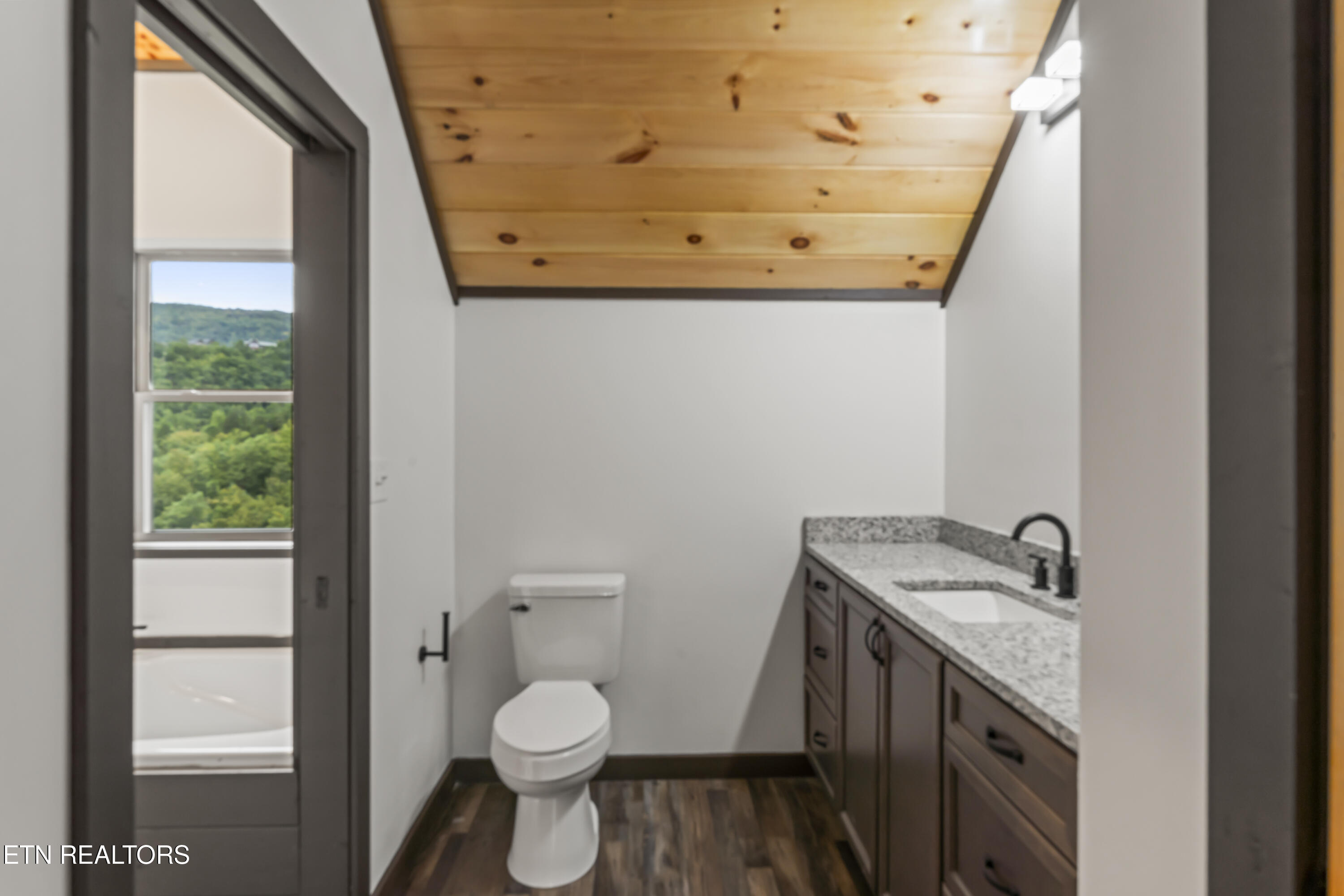 2359 Mimosa Drive Sevierville TN 37862